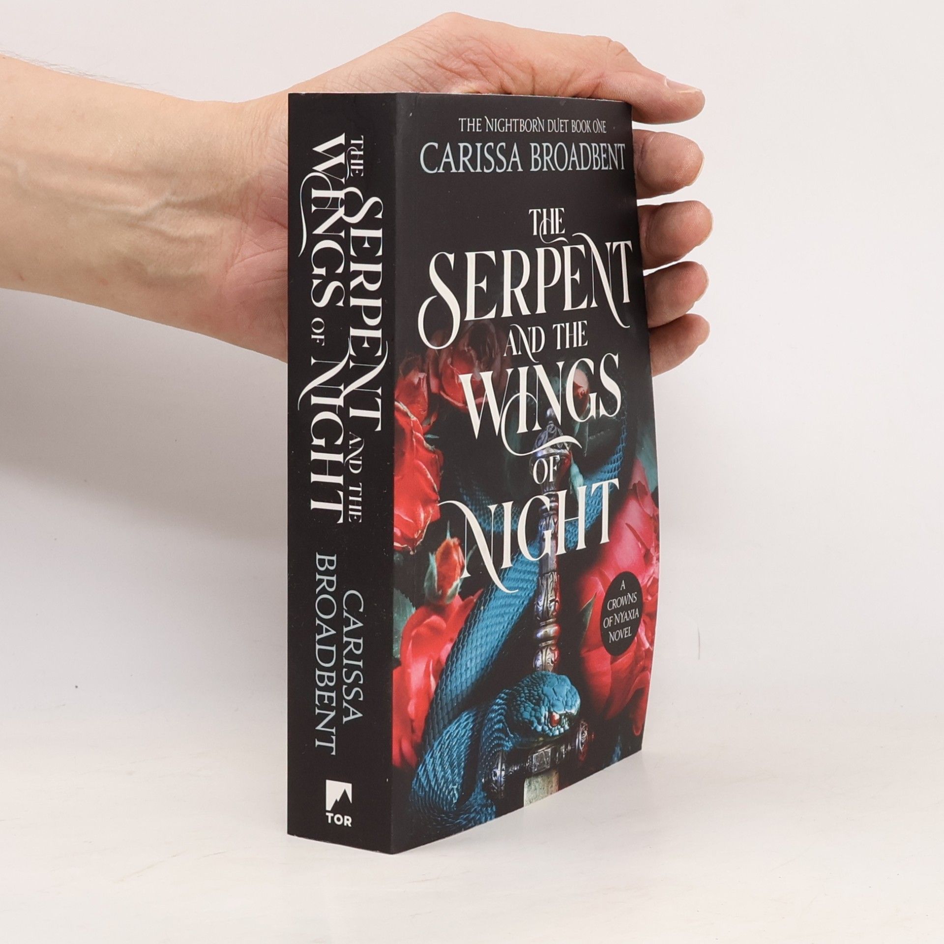 Carissa Broadbent The Serpent and the Wings of Night