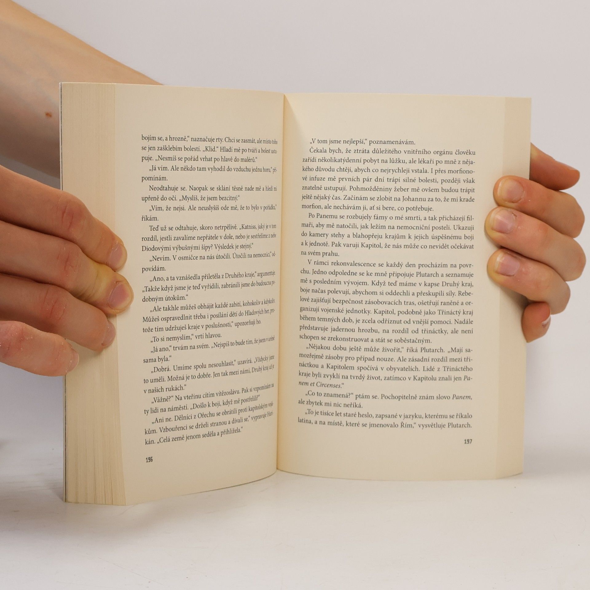 Suzanne Collins Hunger Games 1-3