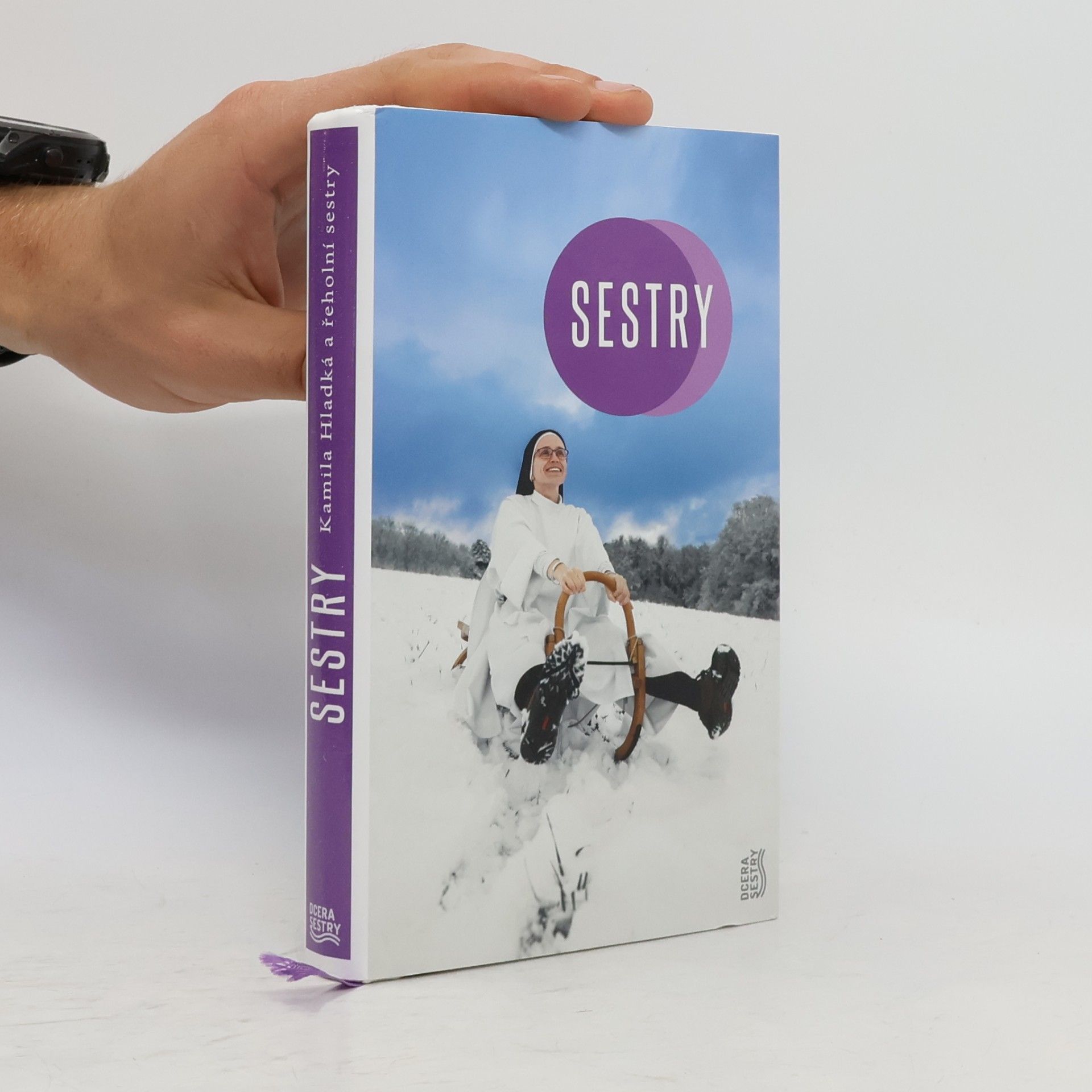 Kamila Hladká Sestry