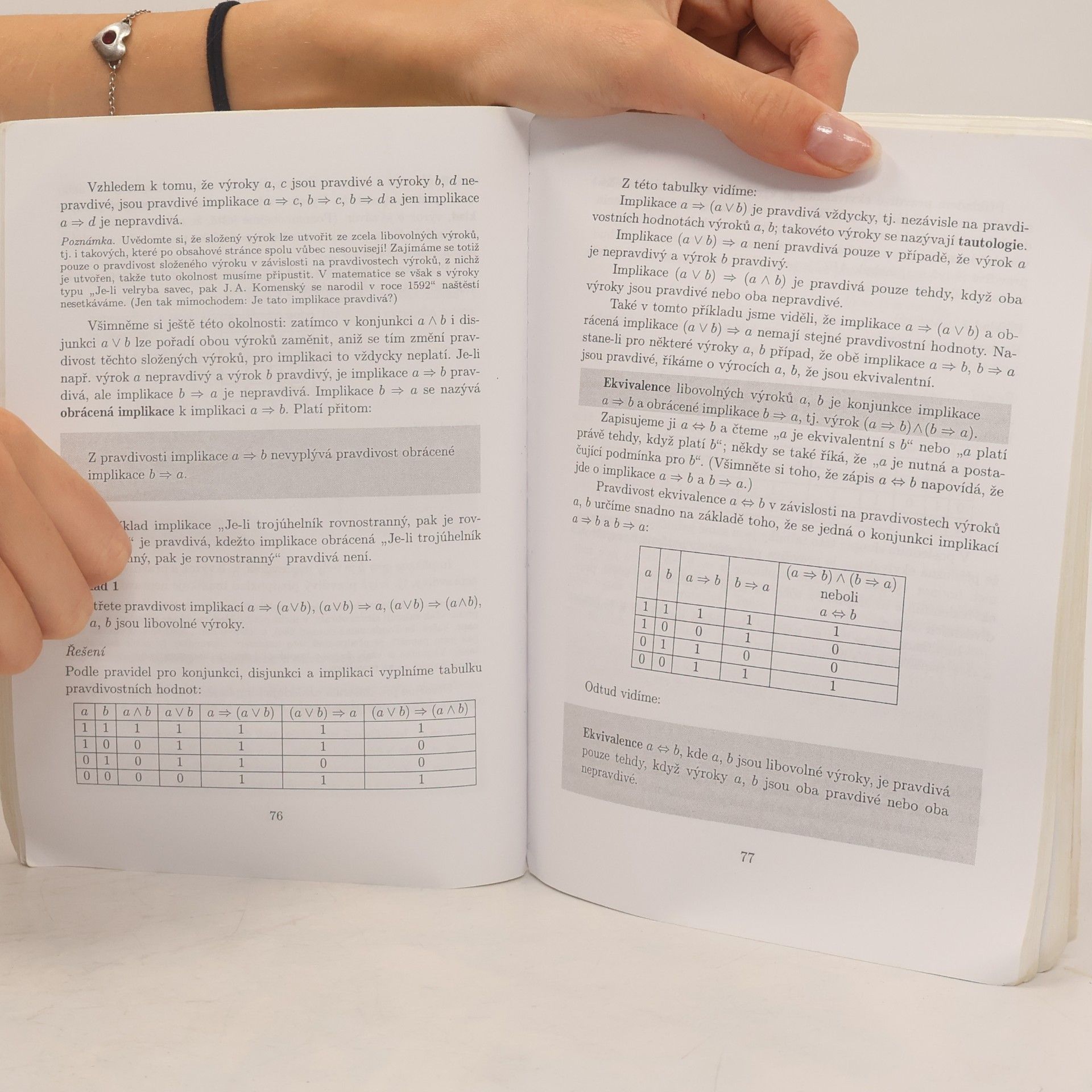 Emil Calda Matematika pro gymnázia : základní poznatky z matematiky