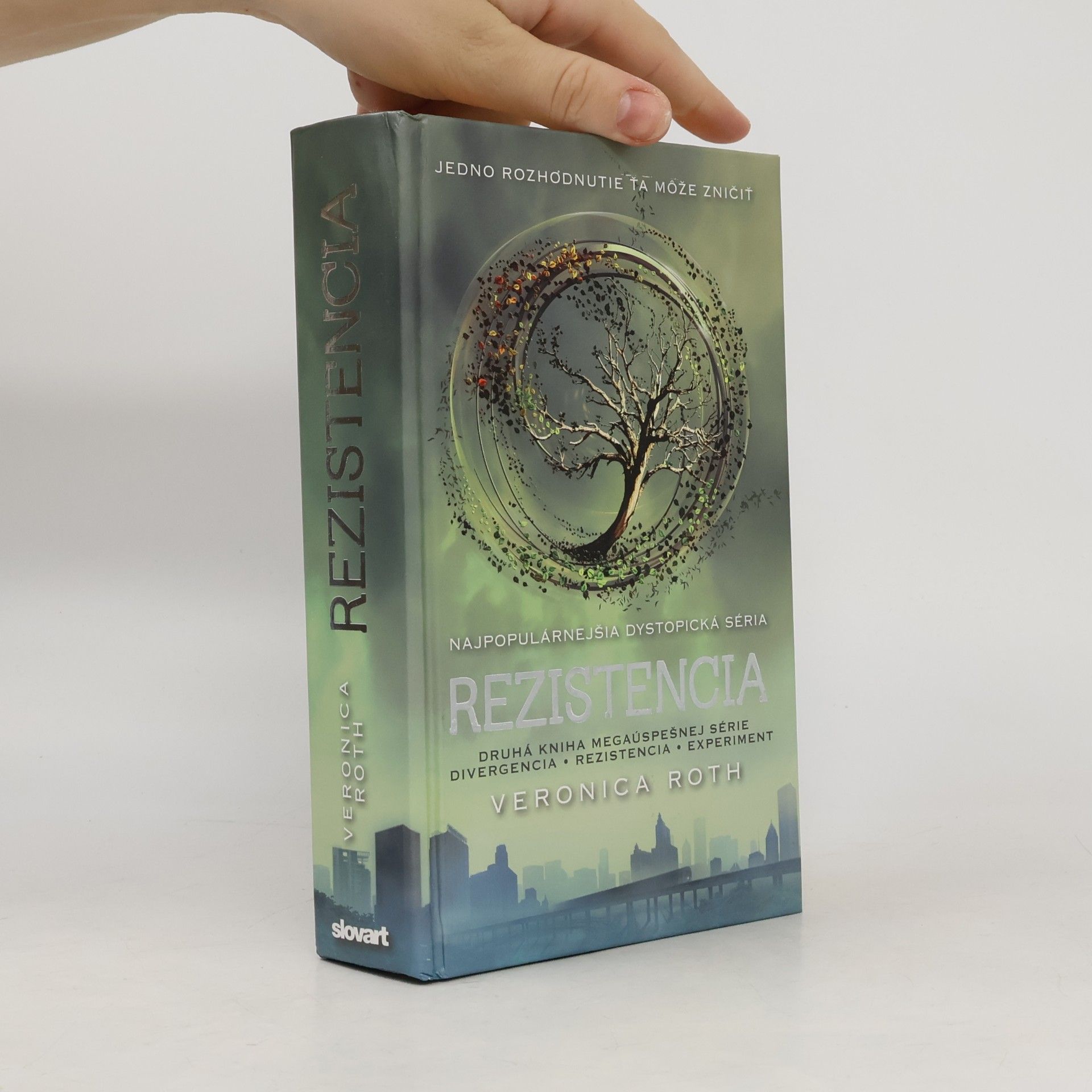 Veronica Roth Rezistencia