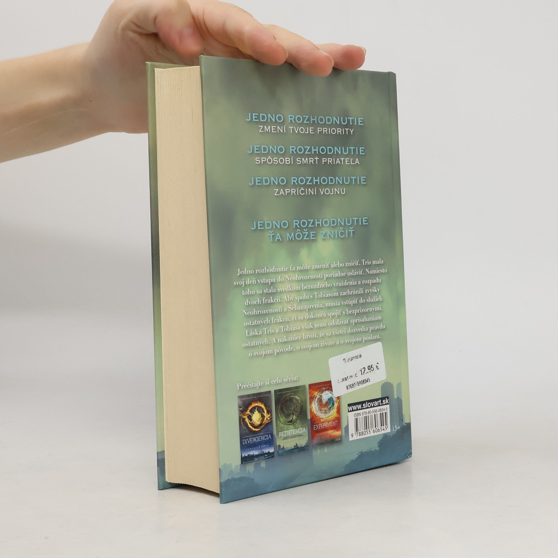 Veronica Roth Rezistencia