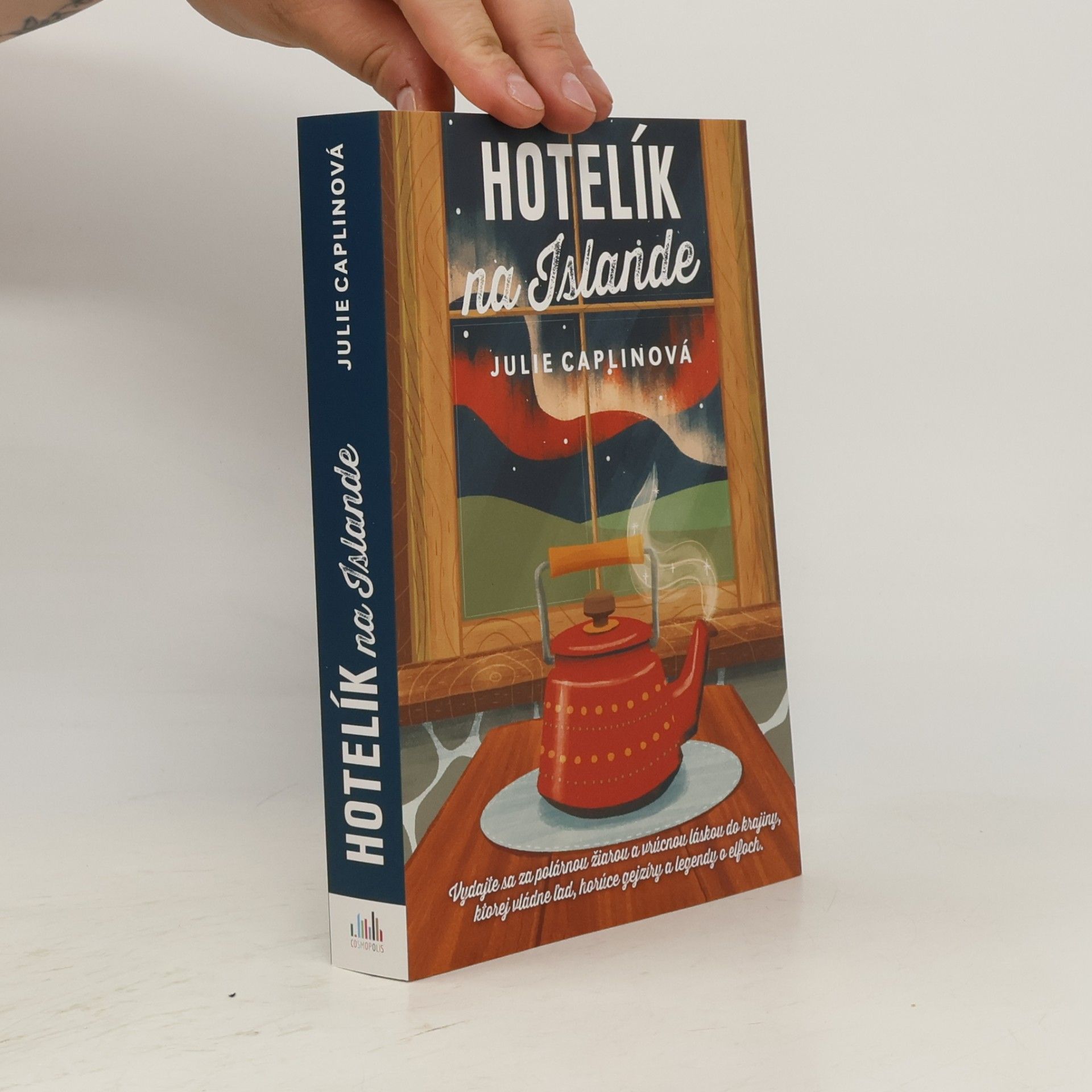 Julie Caplinová Hotelík na Islande