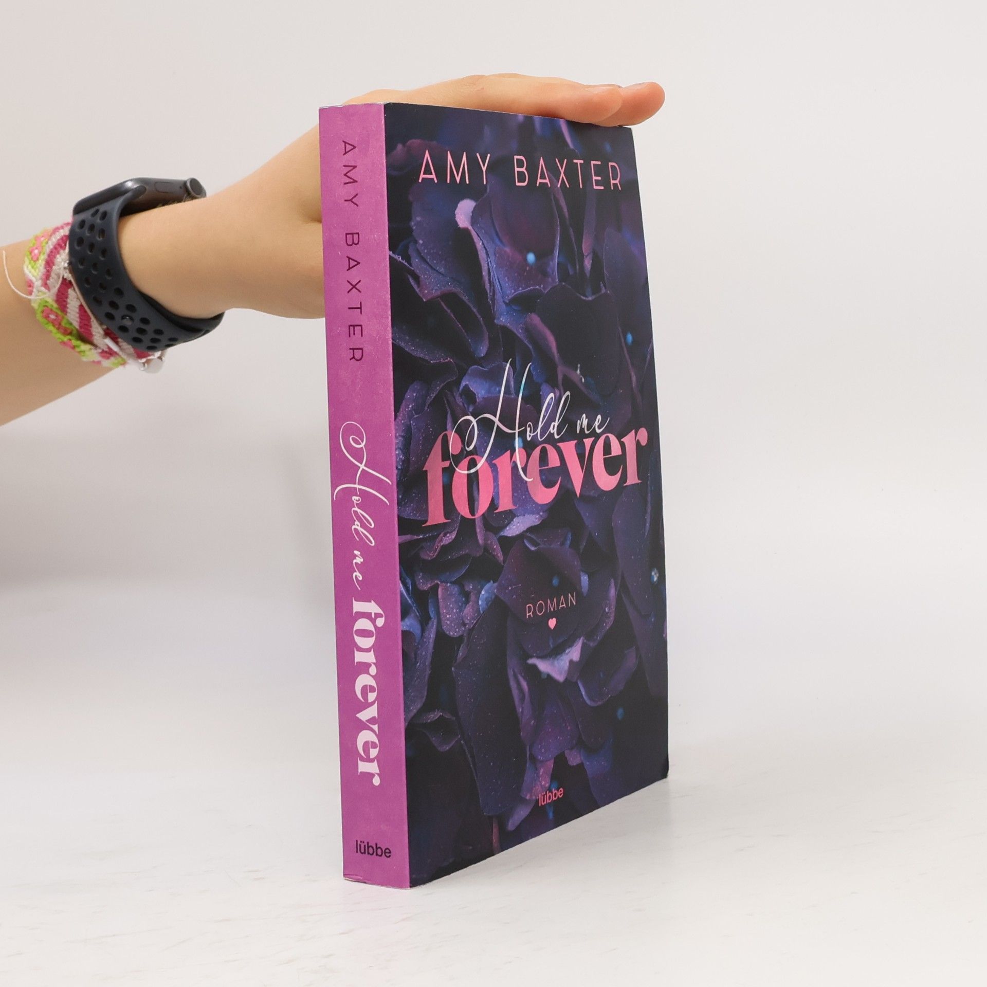 Amy Baxter Hold me forever