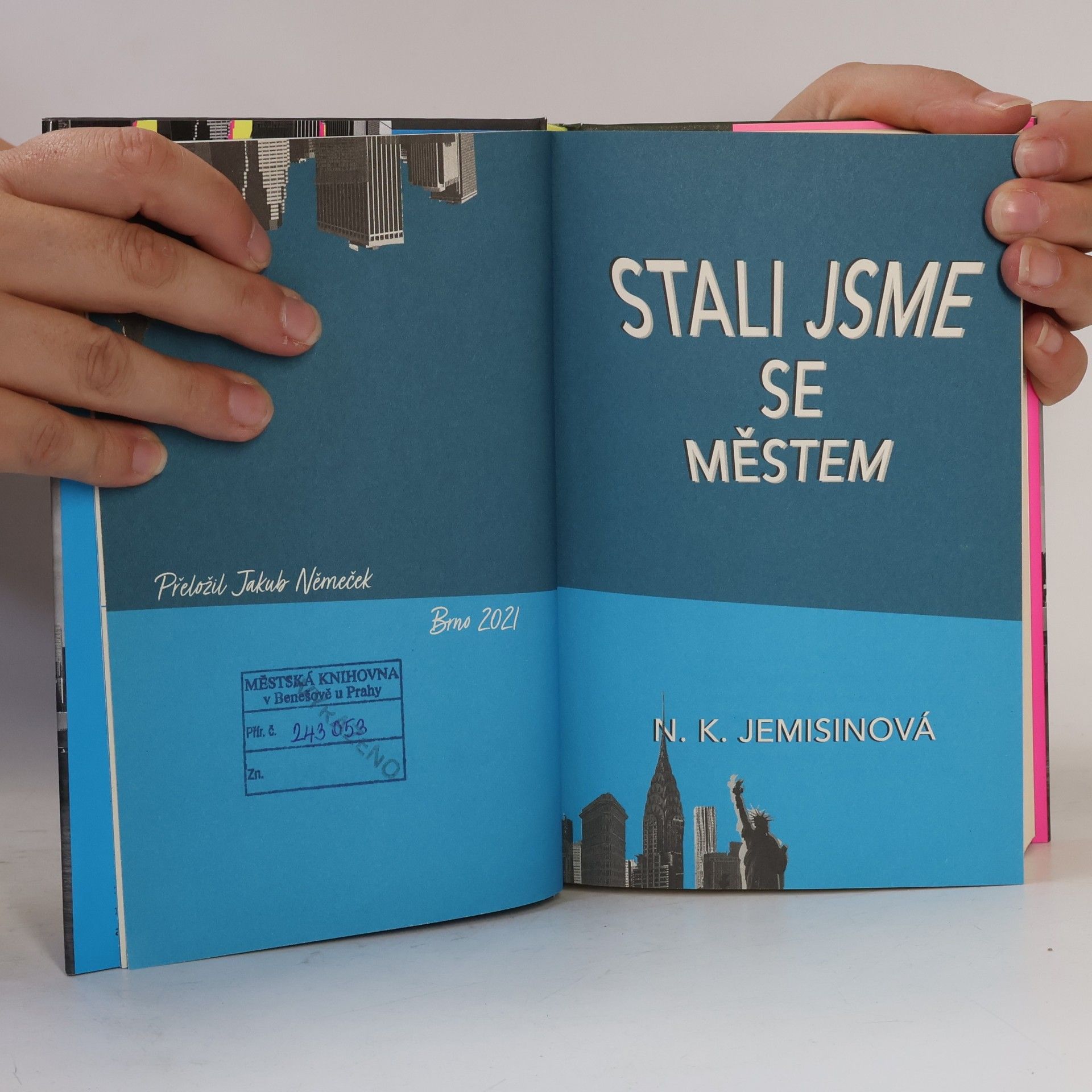 N. K. Jemisin Stali jsme se městem