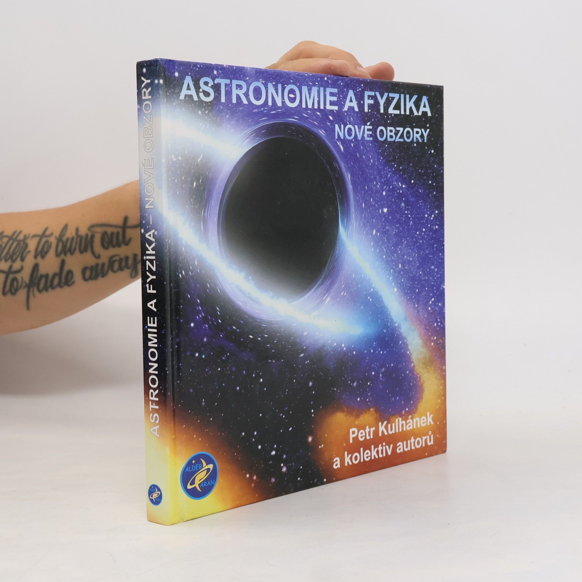 Astronomie a fyzika : nové obzory