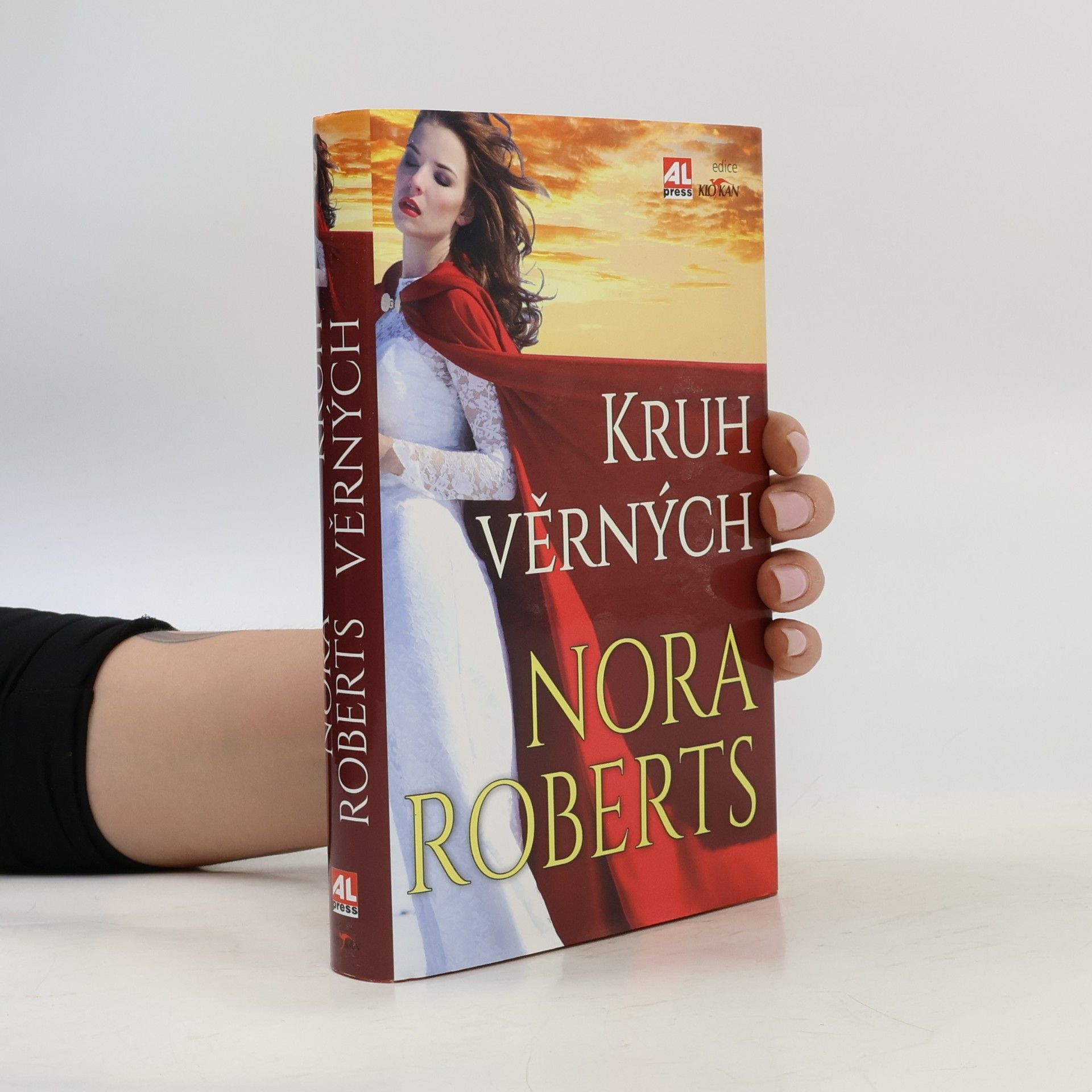 Nora Roberts Kruh věrných