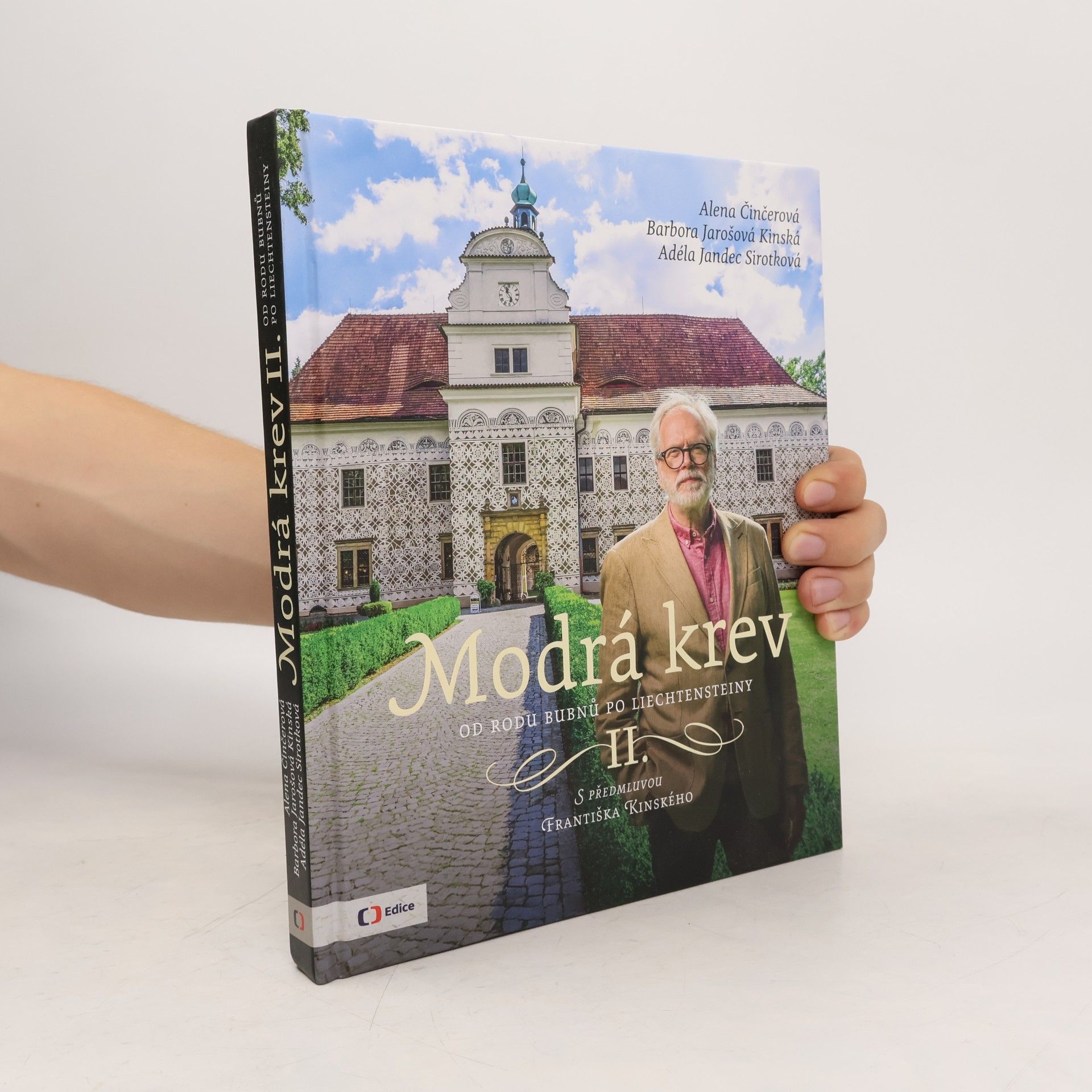 Adéla Jandec Sirotková Modrá krev - 2: Od rodu Bubnů po Liechtensteiny