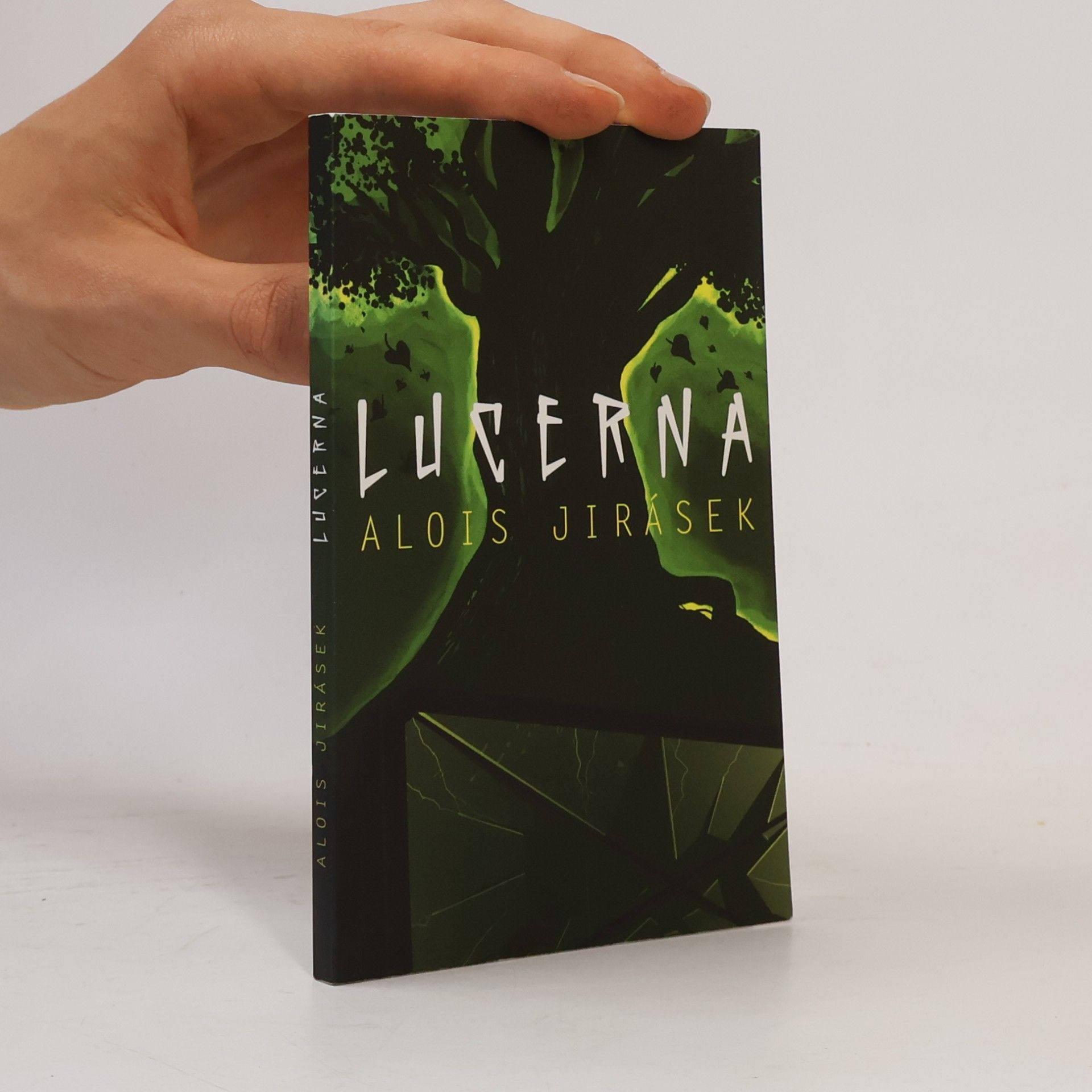 Lucerna
