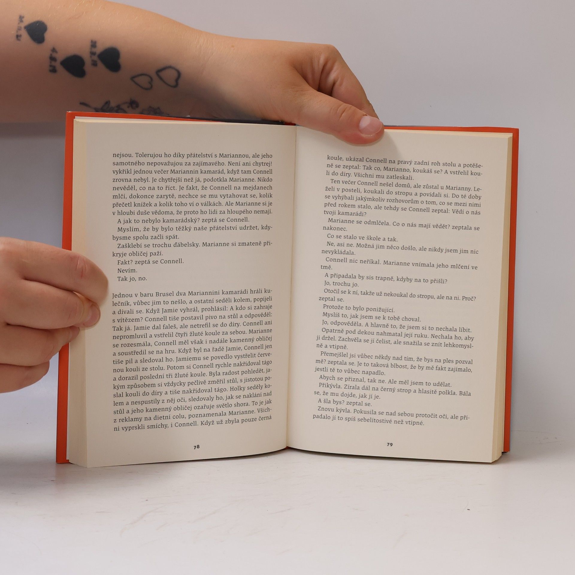 Sally Rooney Normální lidi