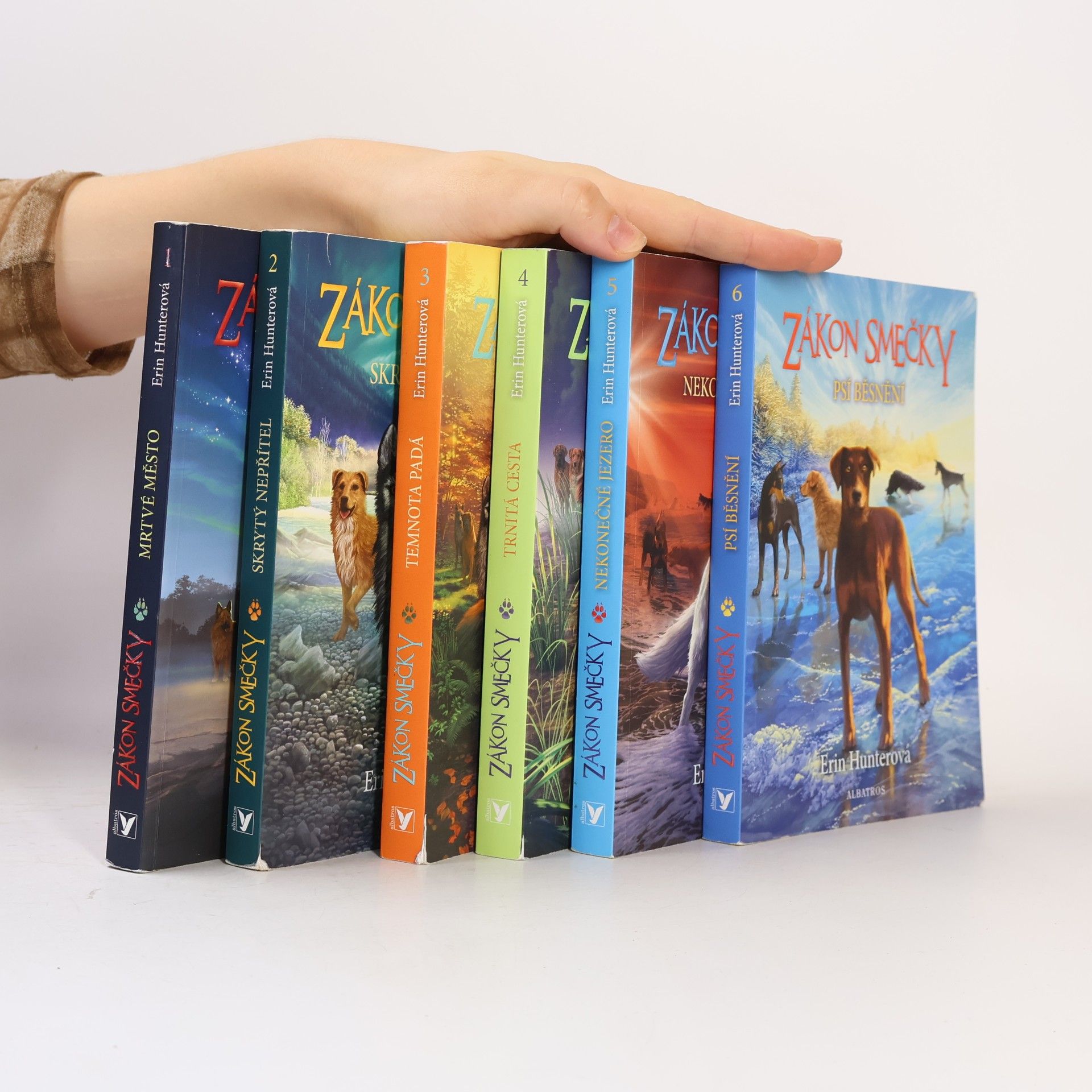 Erin Hunter Zákon smečky 1-6