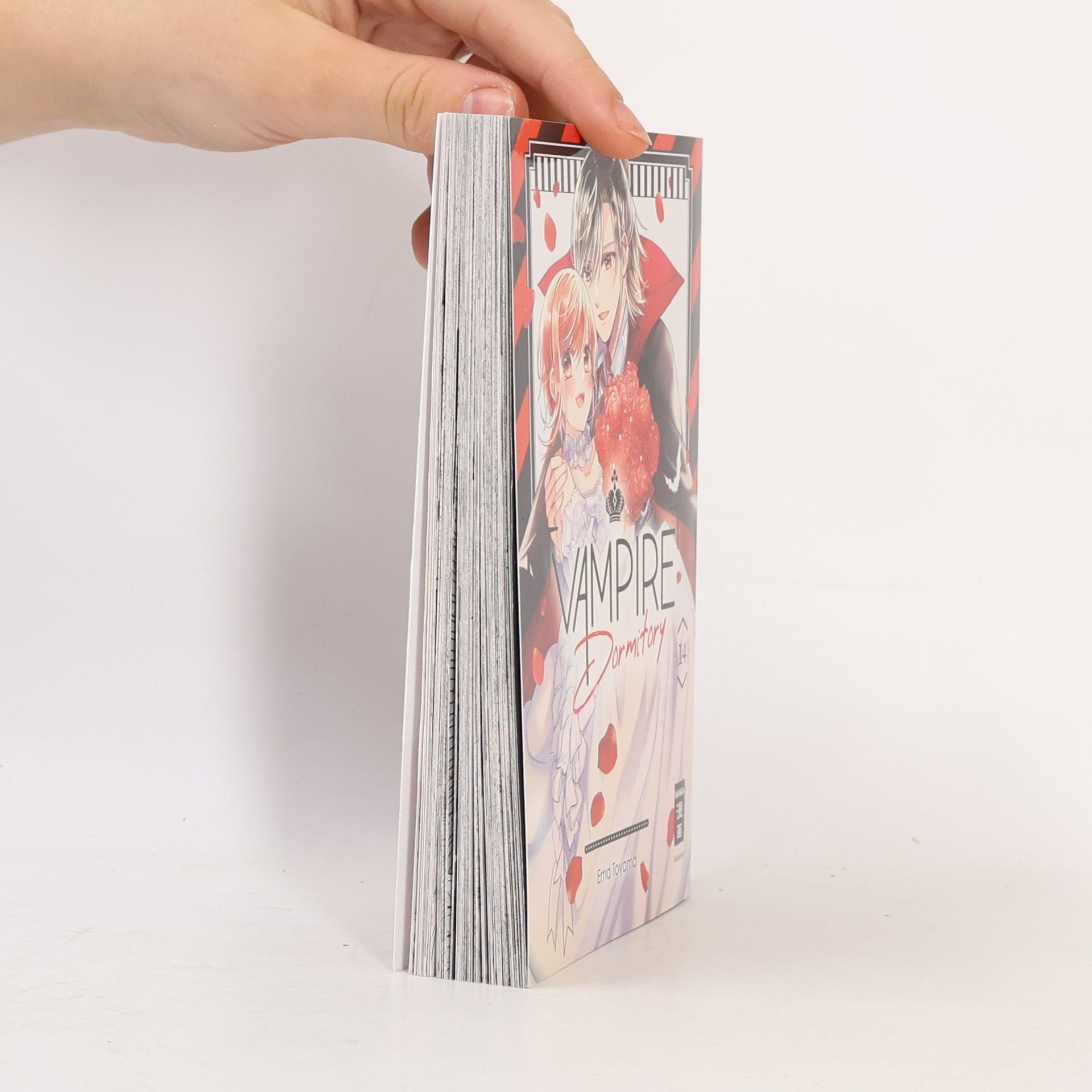 Ema Tōyama Vampire Dormitory - Abschlussbundle