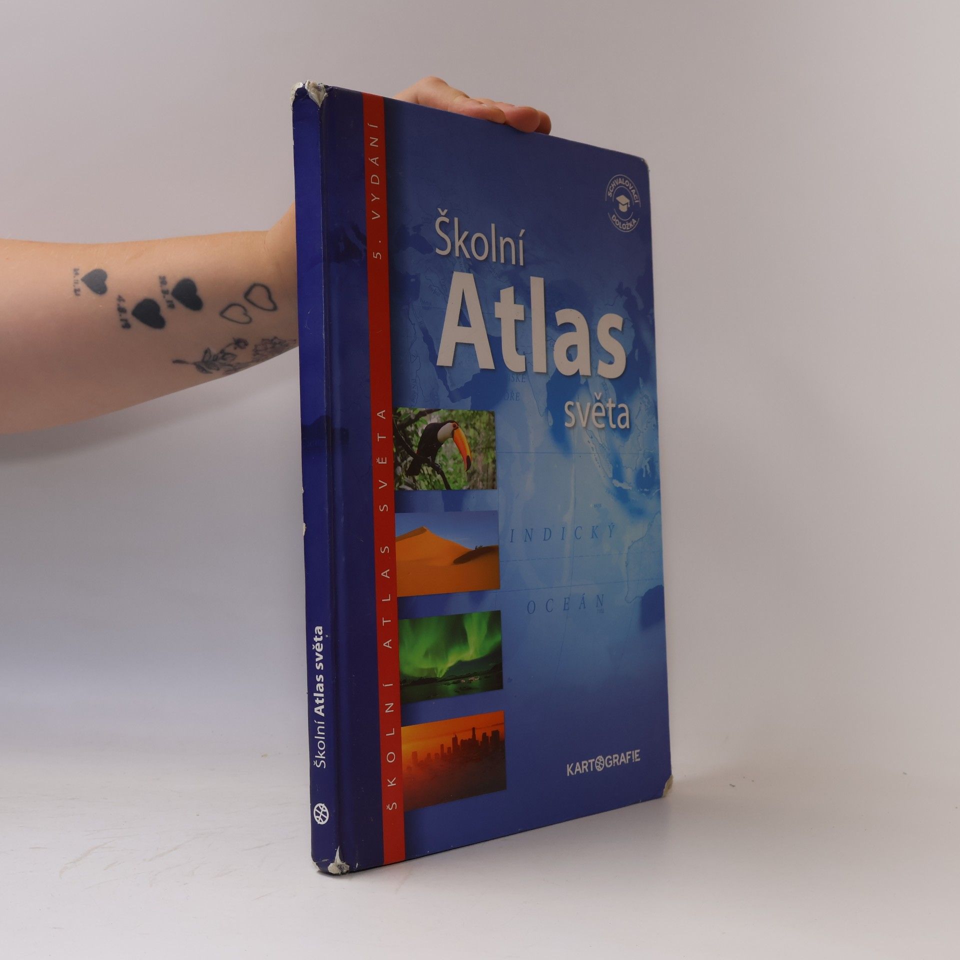 Kolektiv autorů Školní atlas světa