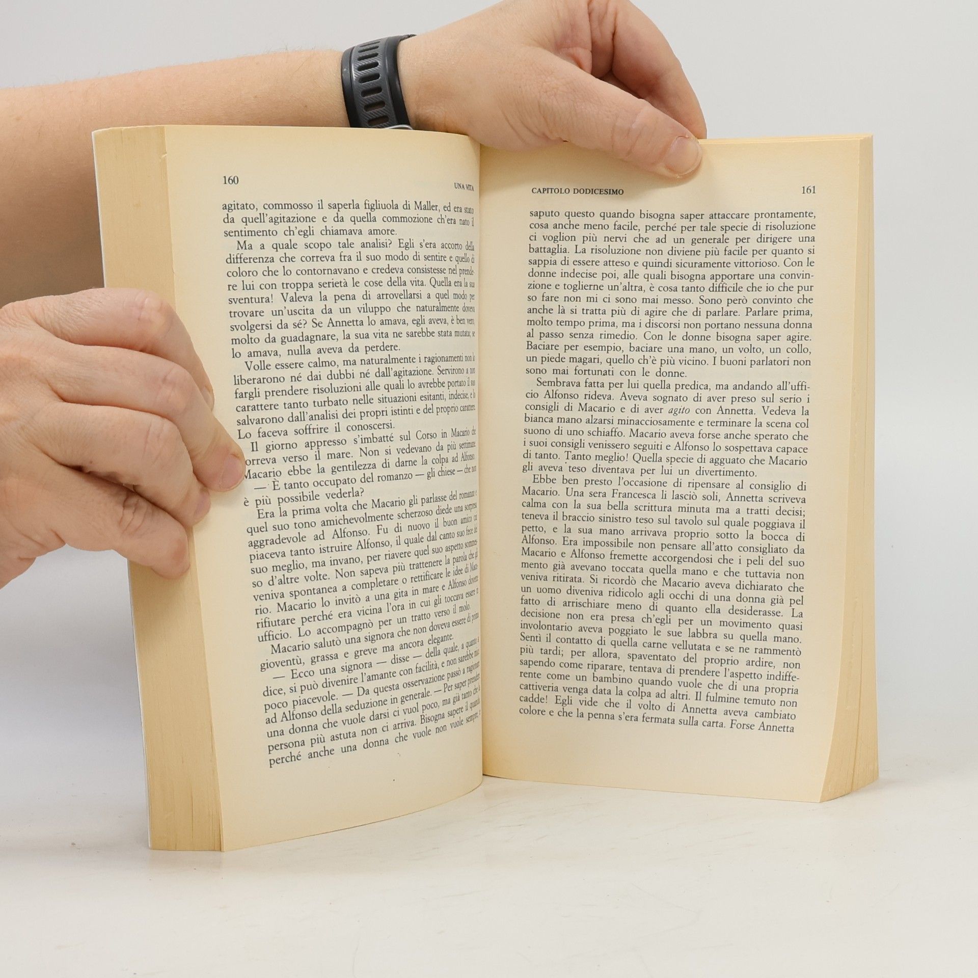 Italo Svevo Biblioteca economica Newton: Una vita