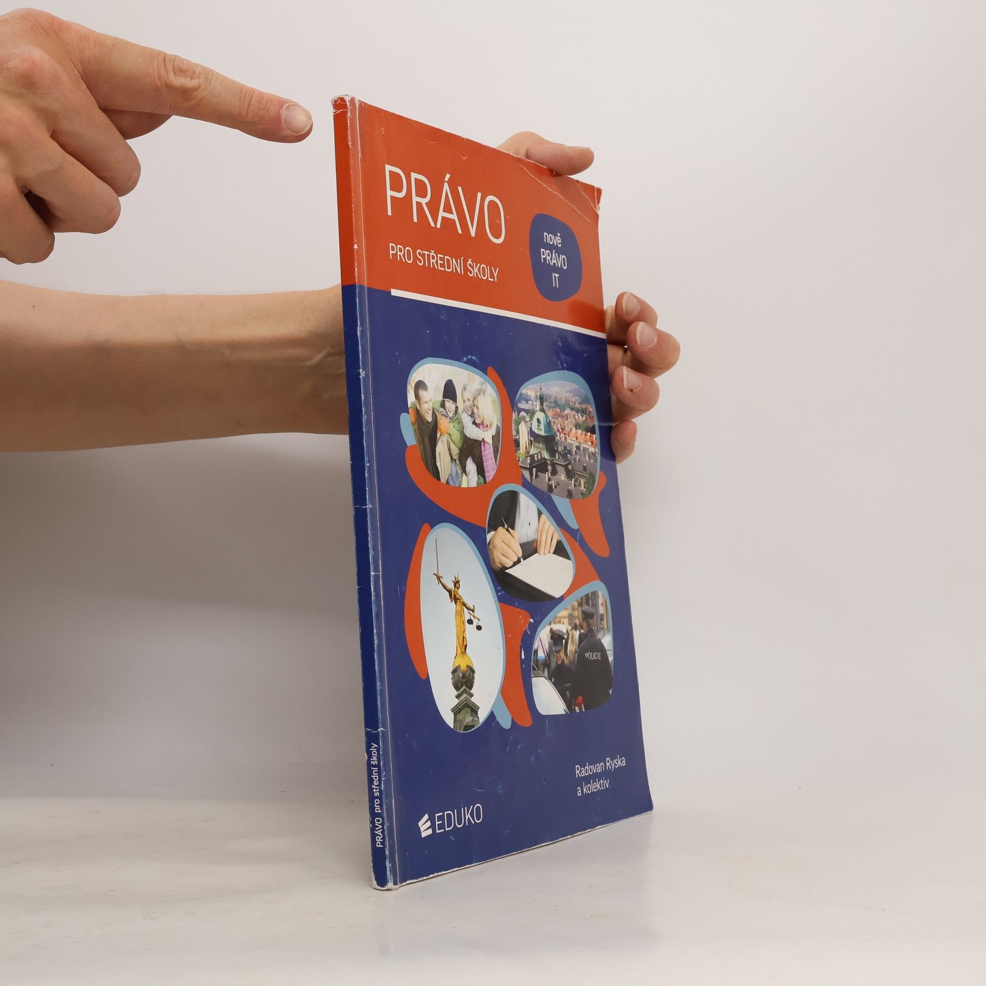 Collectif d'auteurs Právo pro střední školy