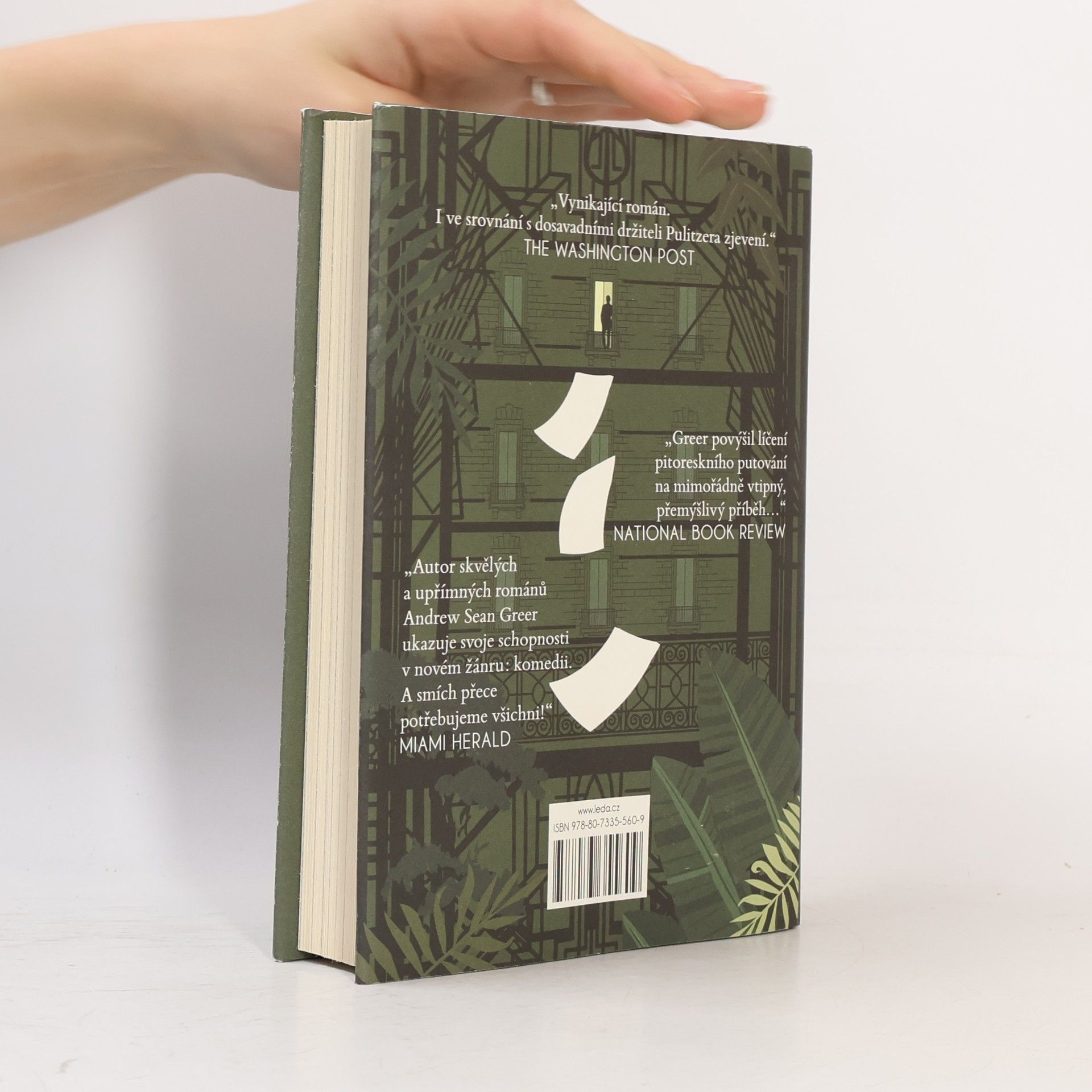 Andrew Sean Greer Less, aneb, Hledání ztraceného mládí