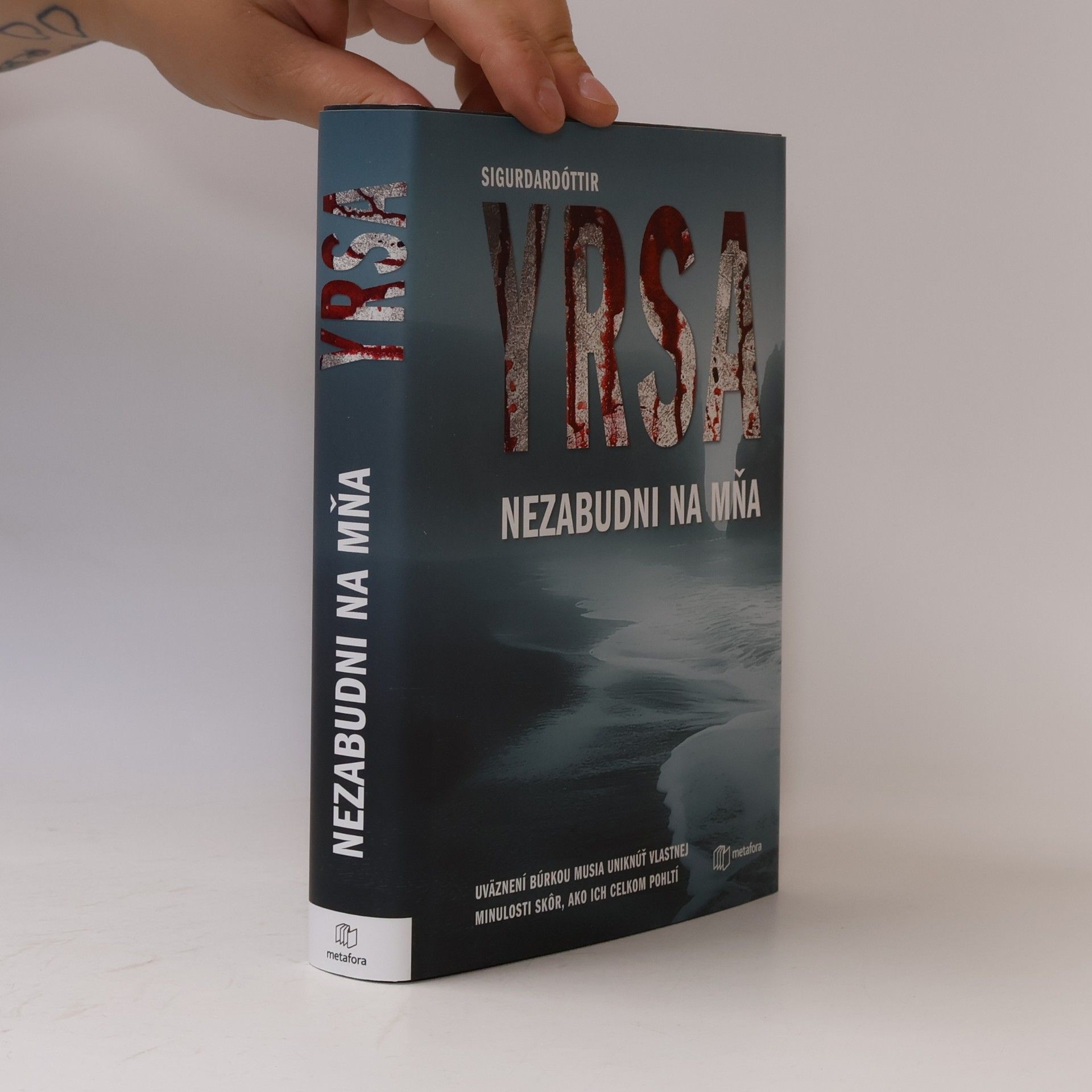 Yrsa Sigurðardóttir Nezabudni na mňa