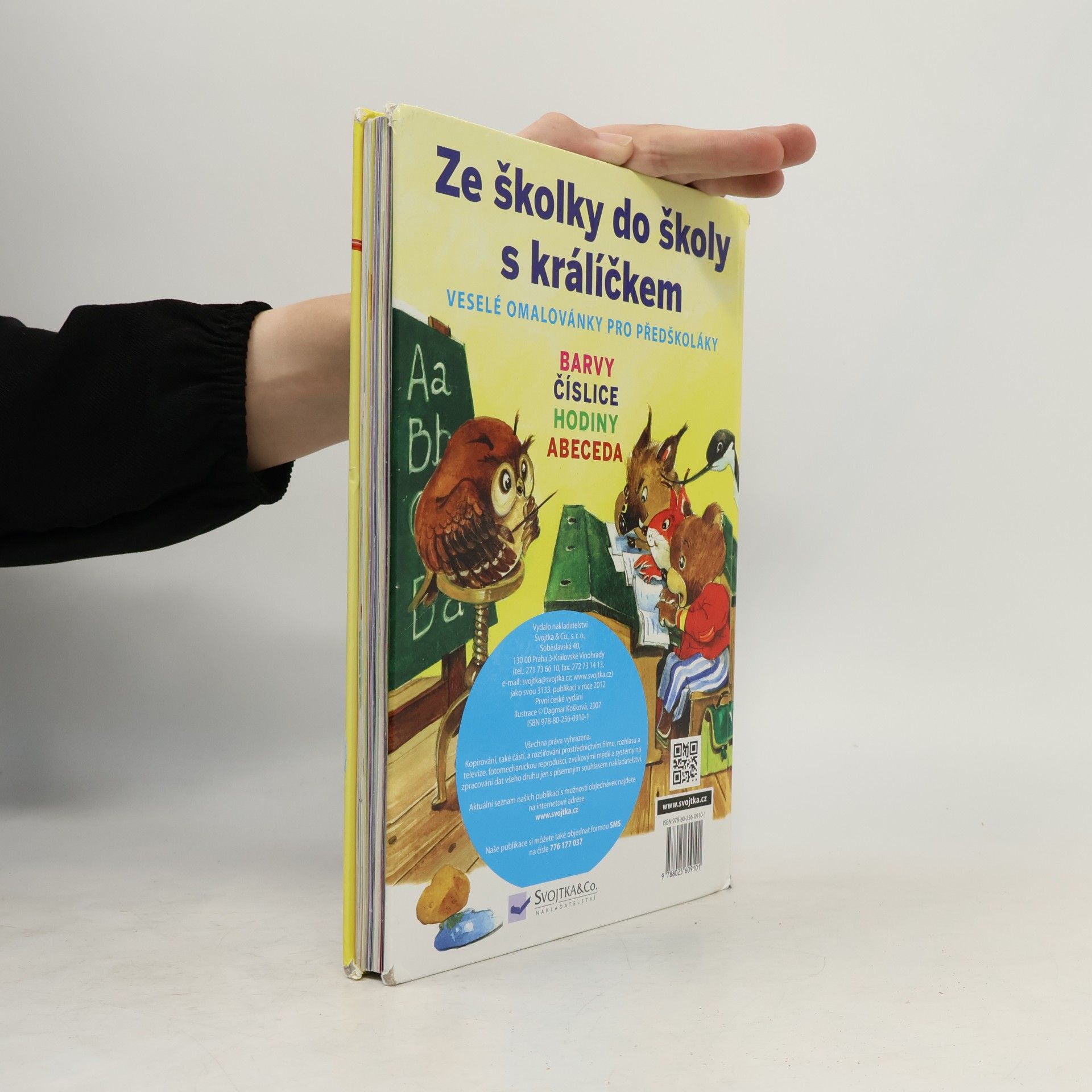 Jiří Dvořák Hrajeme si s králíčkem: Ze školky do školy. Veselé omalovánky pro předškoláky