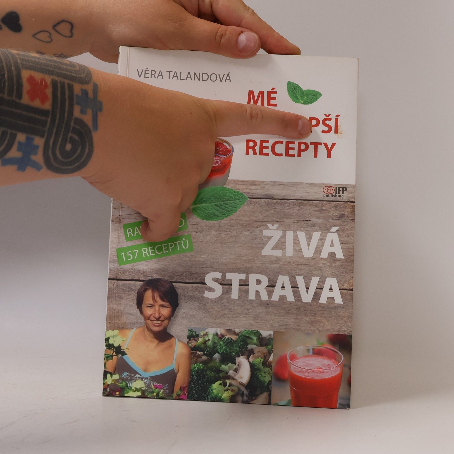 Věra Talandová Živá strava: Mé nejlepší recepty: Raw Food 157 receptů