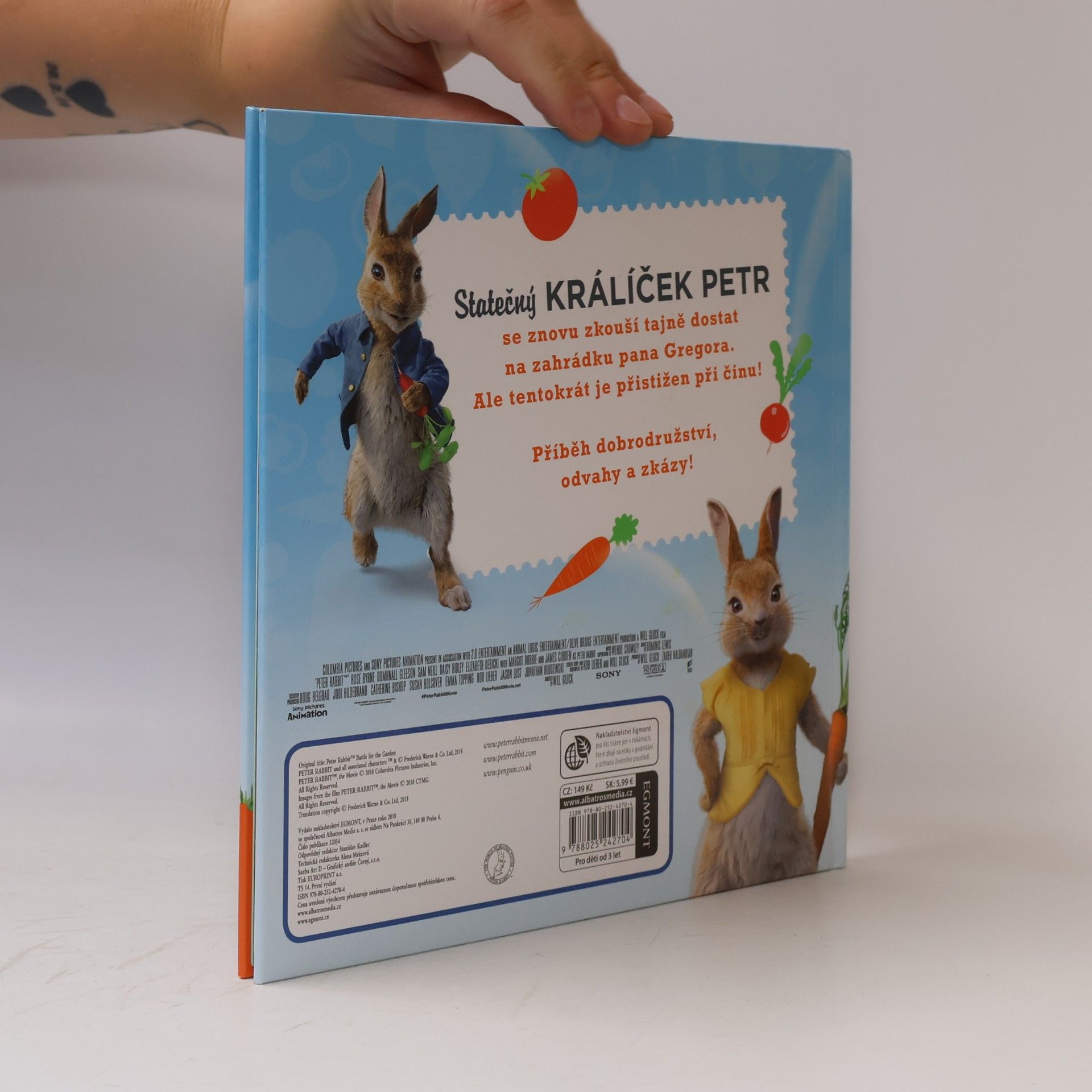 Kolektív autorov Králíček Petr - Bitva o zahrádku