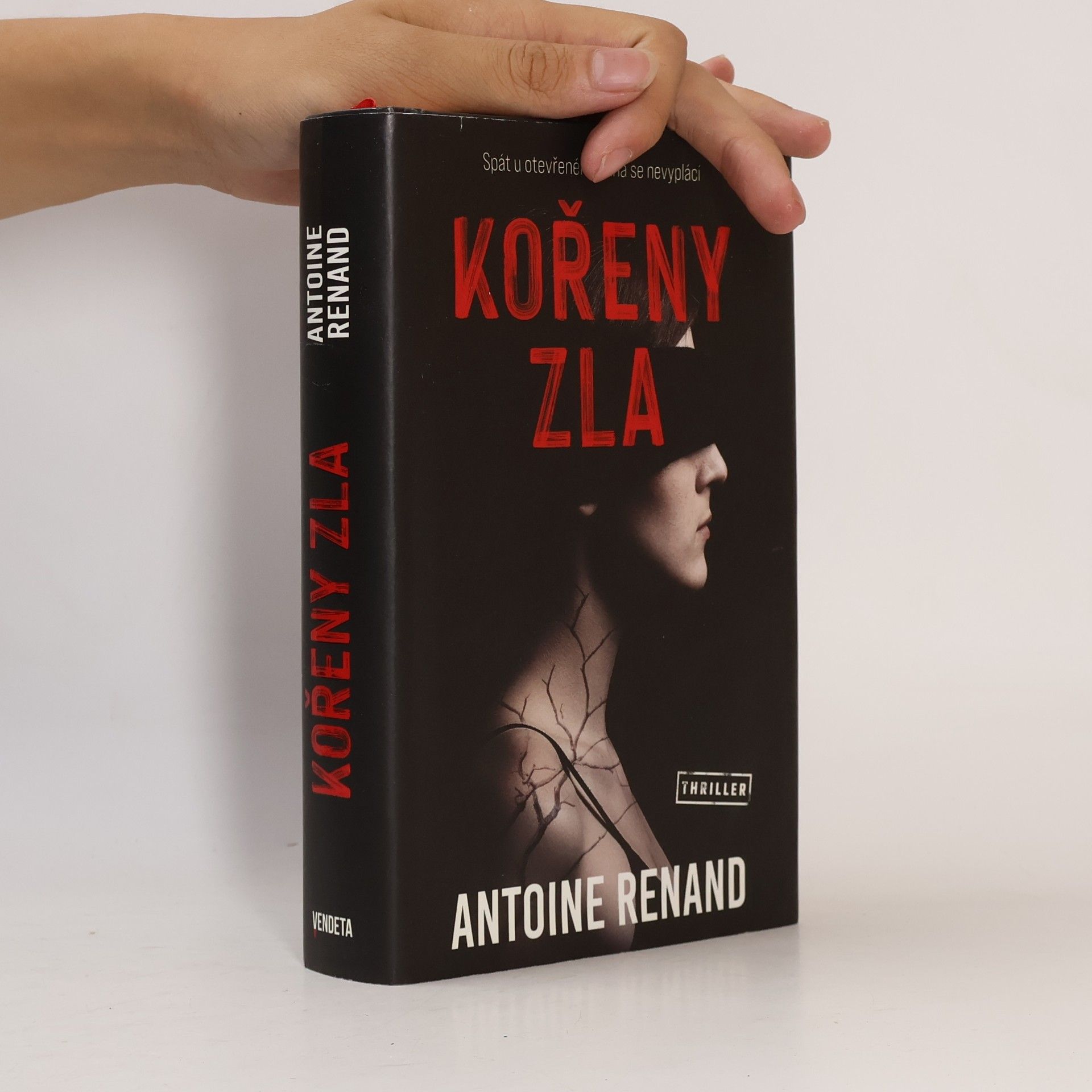 Antoine Renand Kořeny zla