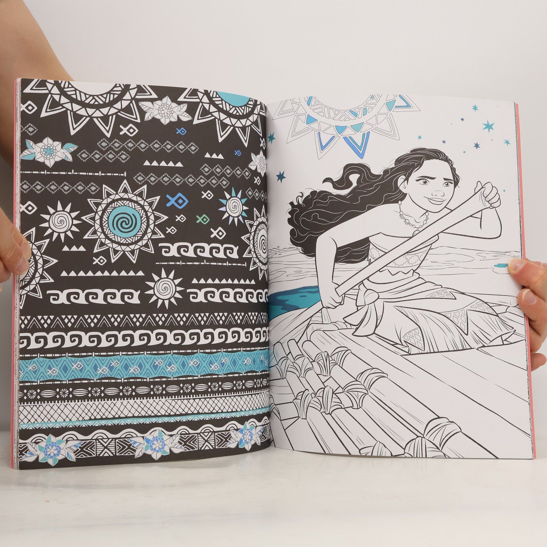 Hachette Vaiana: Incroyables coloriages, Ateliers Disney