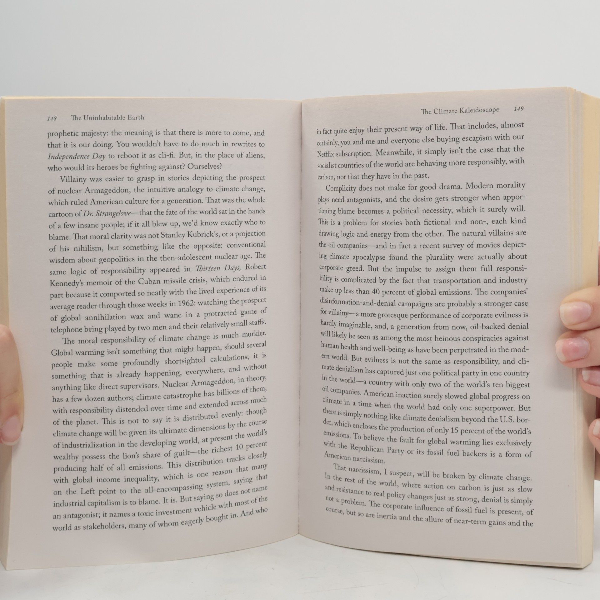 David Wallace-Wells The uninhabitable Earth: a story of the future