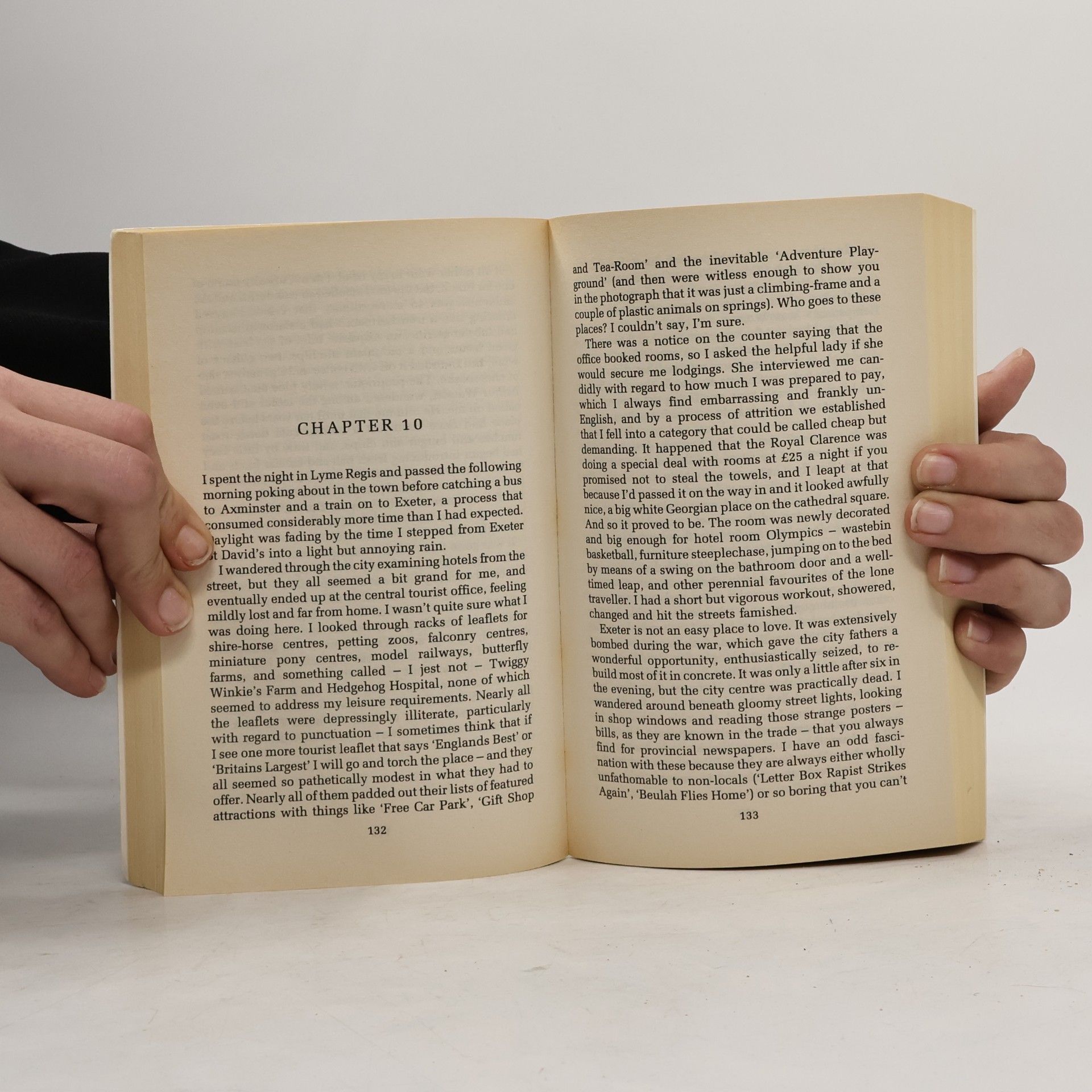 Bill Bryson Notes from a Small Island