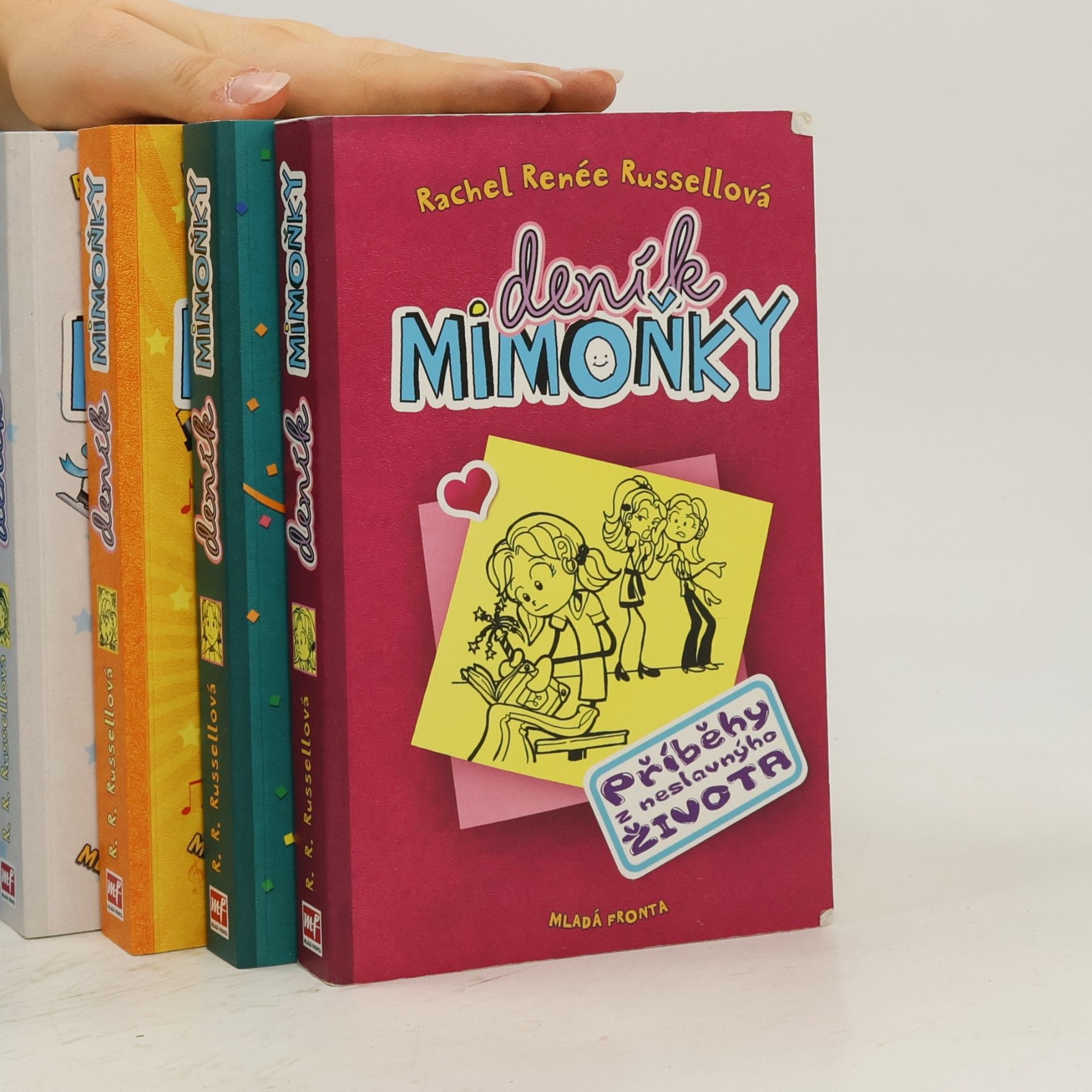 Rachel Renee Russell Deník mimoňky 1-5 (box)
