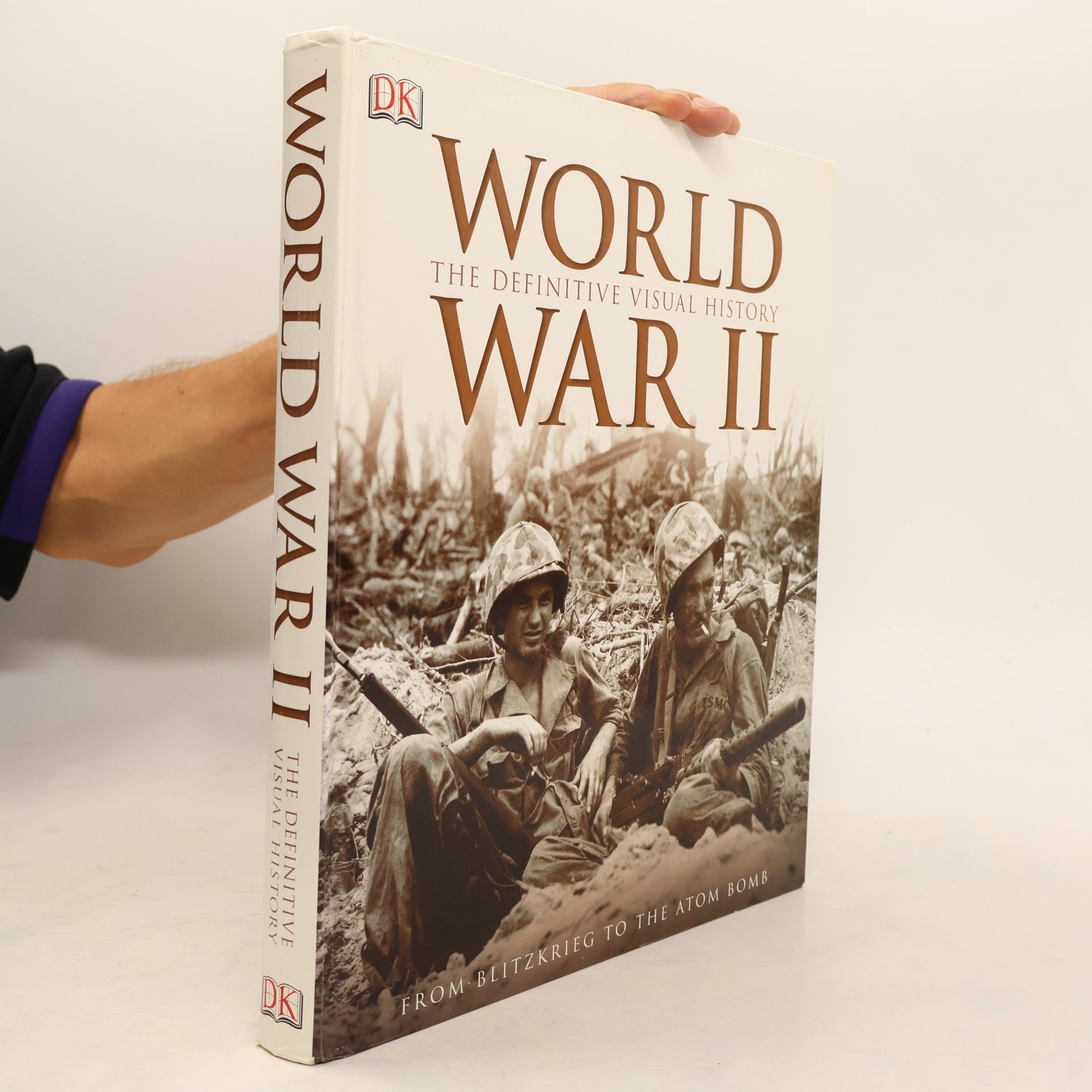 Dorling Kindersley, Inc. World War II