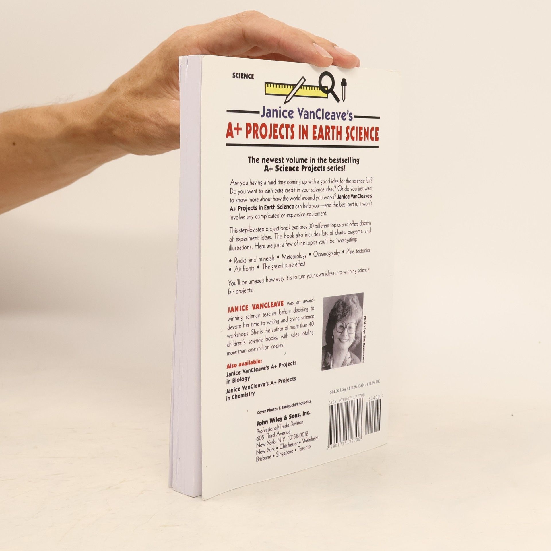 Janice Pratt VanCleave VanCleave A+ Science Projects Series: Janice VanCleave's A+ Projects in Earth Science