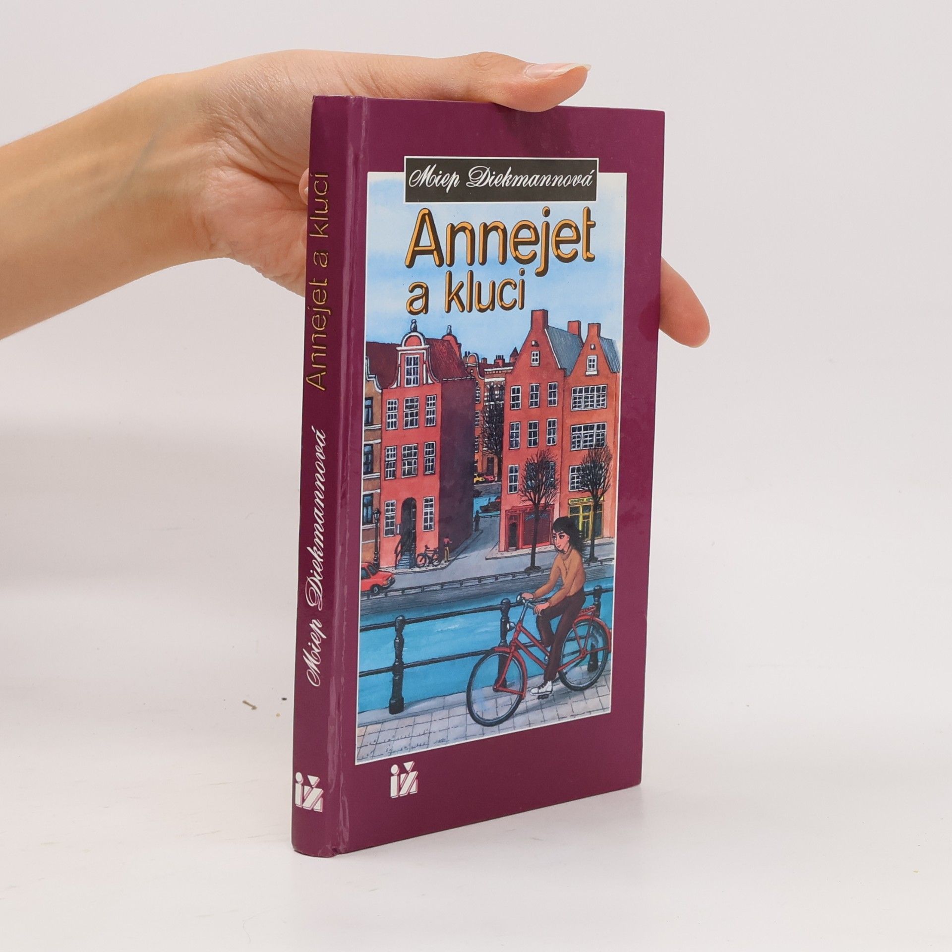 Annejet a kluci