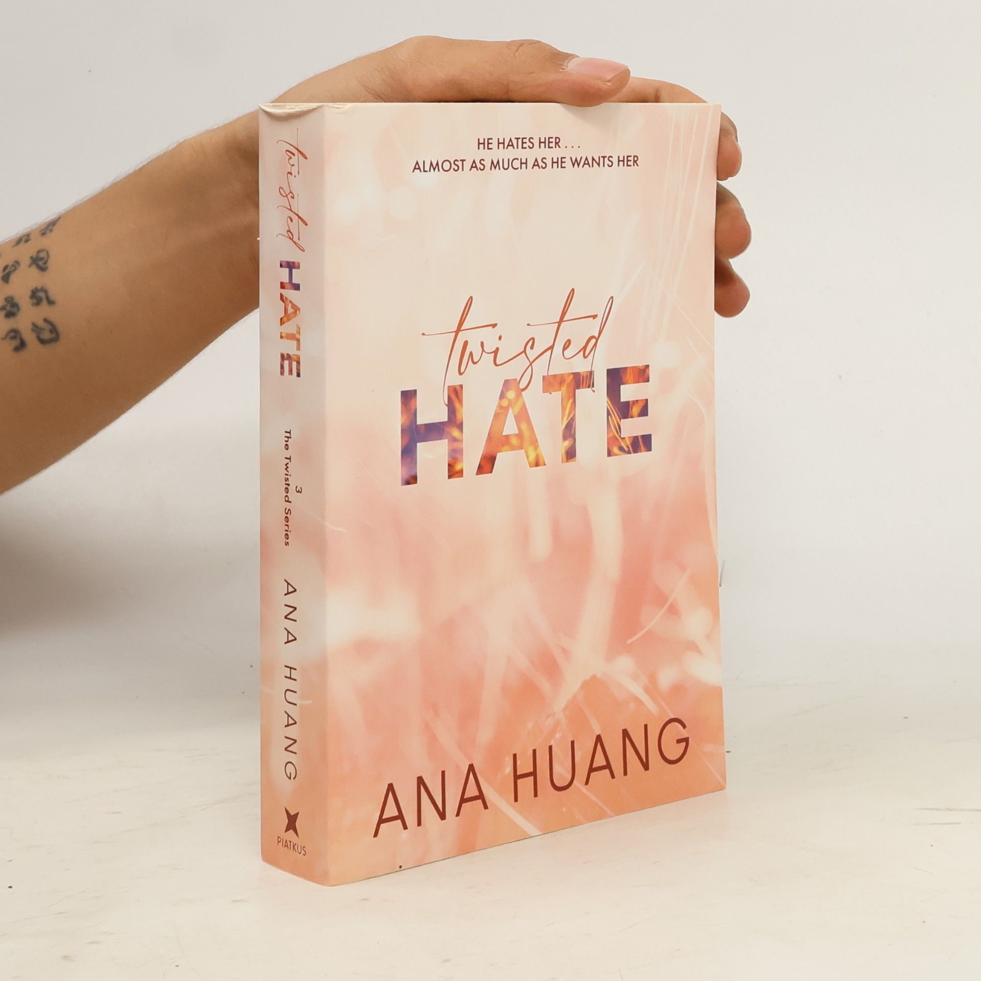 Ana Huang Twisted Hate