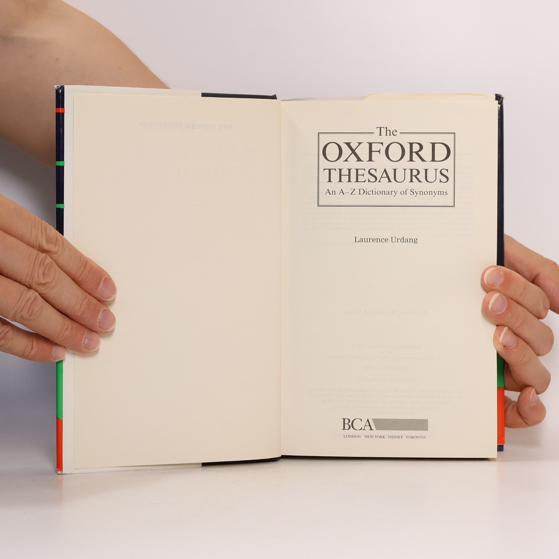 Laurence Urdang The Oxford Thesaurus. An A-Z Dictionary of Synonyms