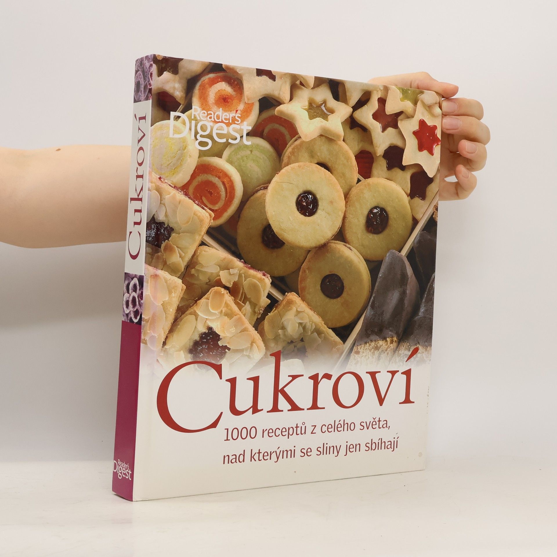 Cukroví. 1000 receptů z celého světa, nad kterými se sliny jen sbíhají