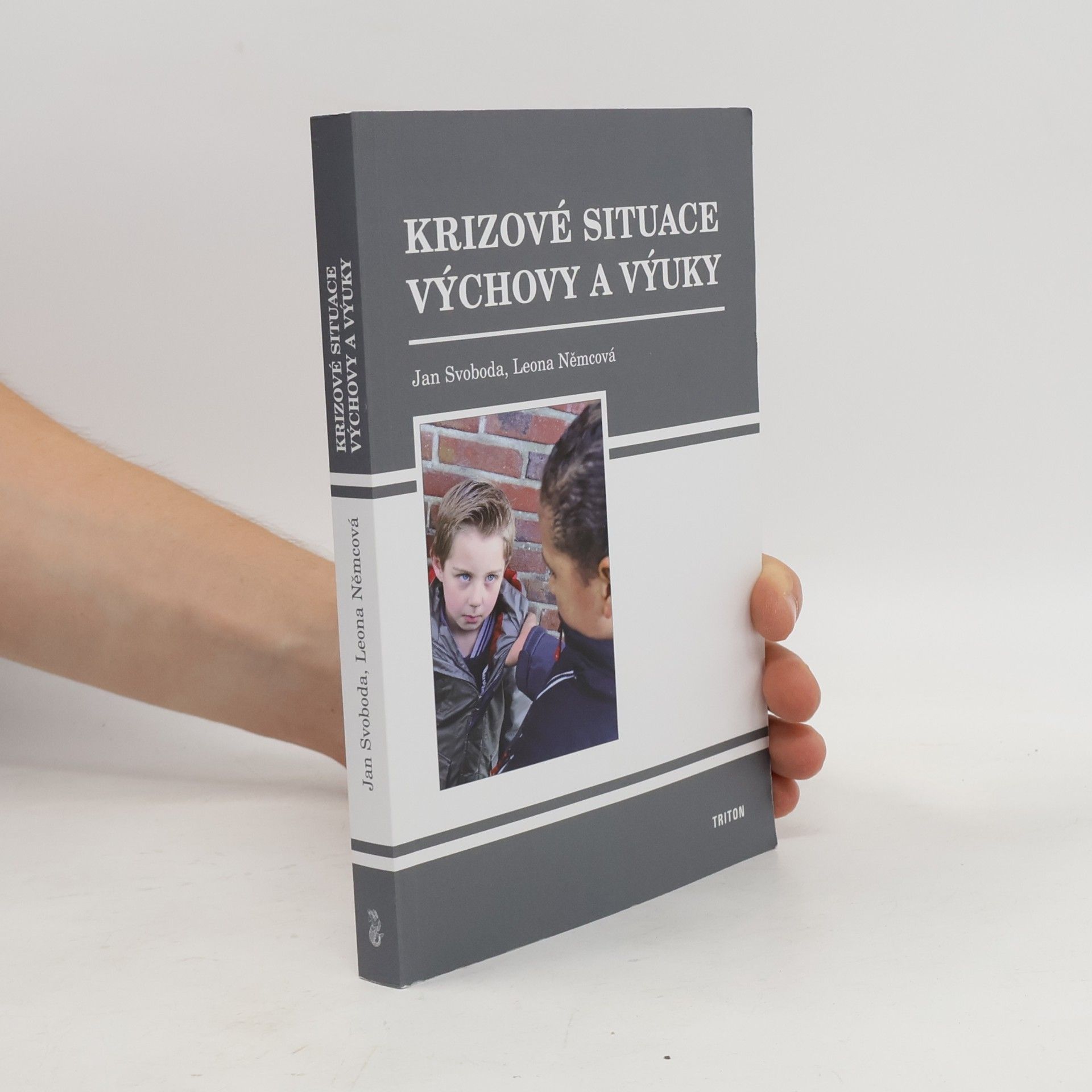 Leona Jochmannová Krizové situace výchovy a výuky