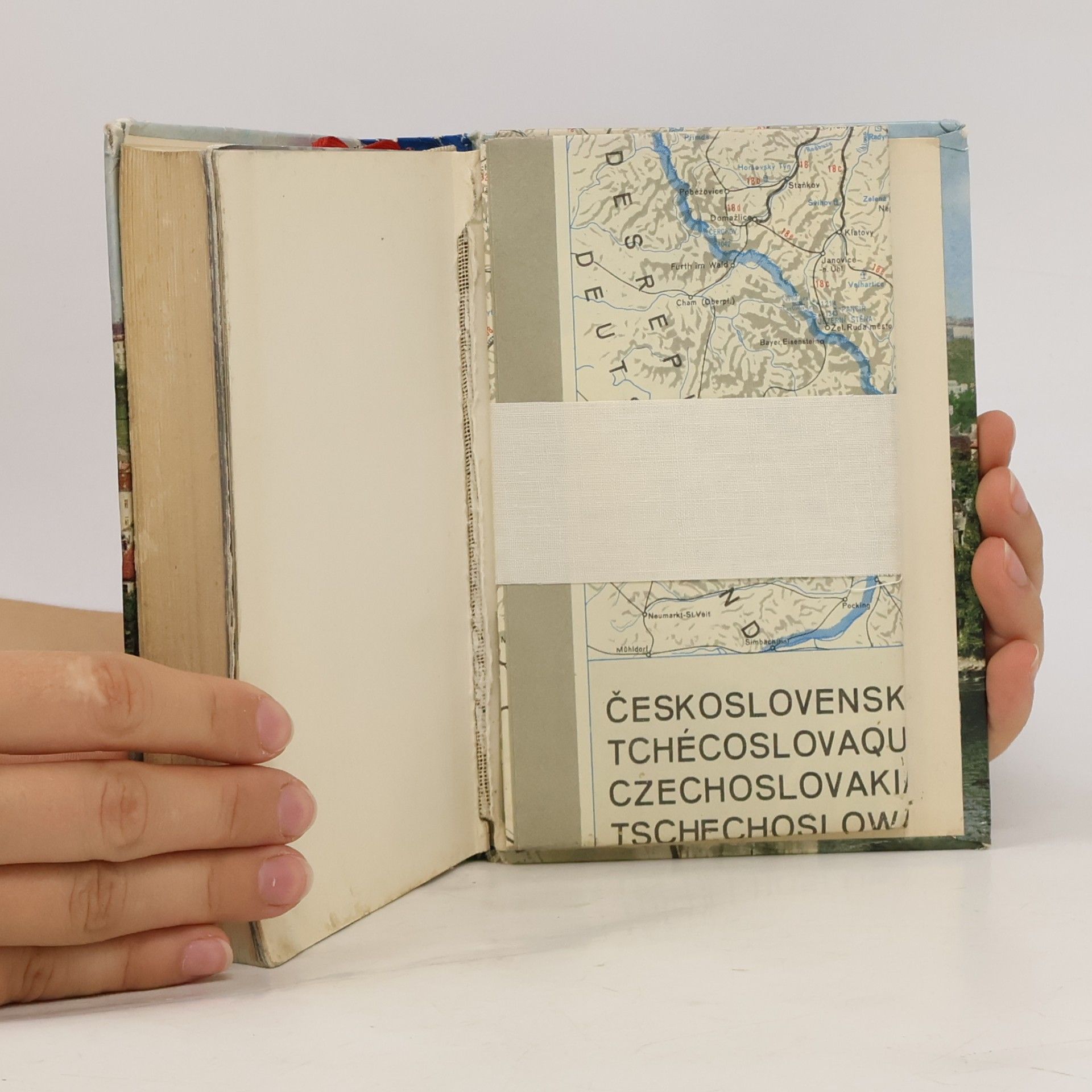 Jiří Chyský Guide to Czechoslovakia