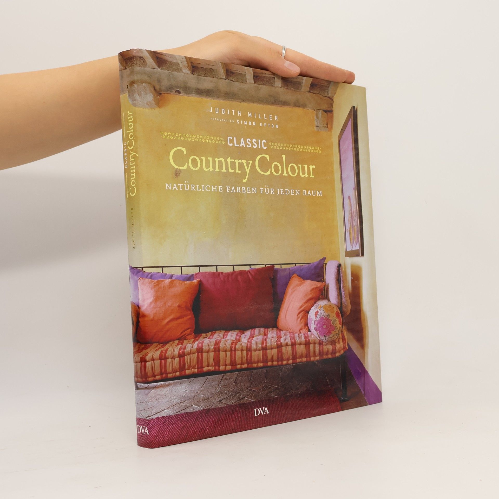 Simon Upton Classic Country Colour