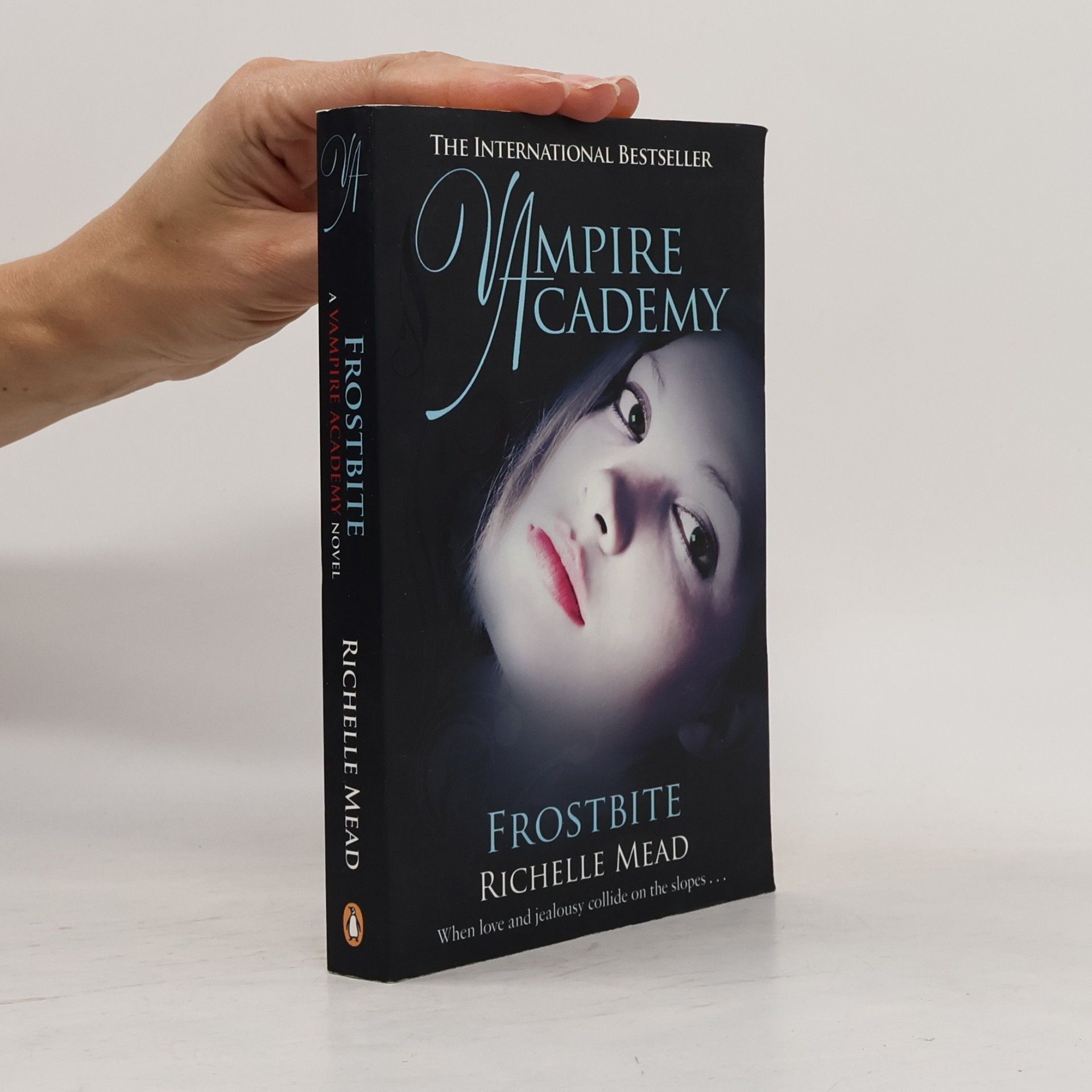 Richelle Mead Frostbite