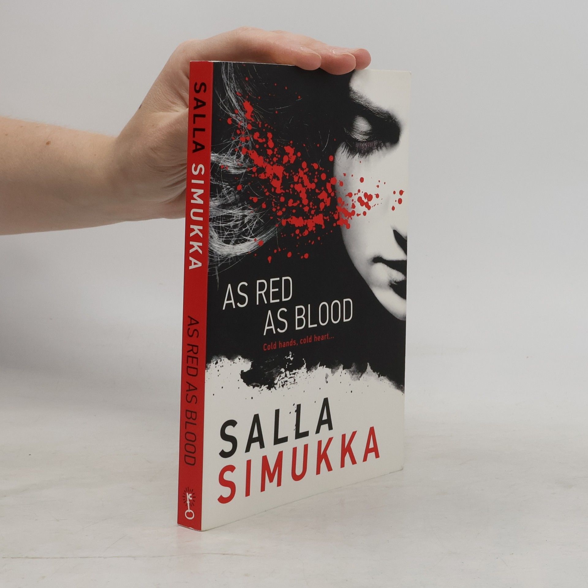 Salla Simukka As Red As Blood