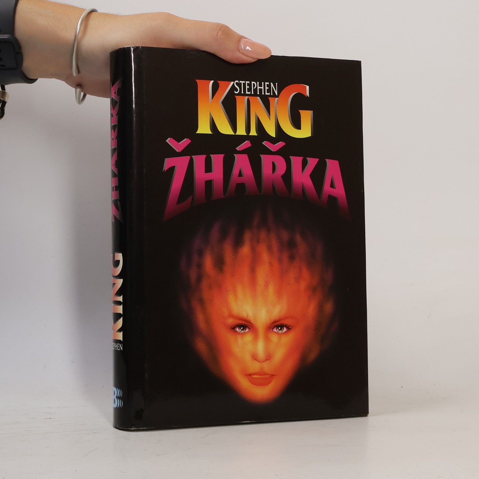 Stephen King Žhářka