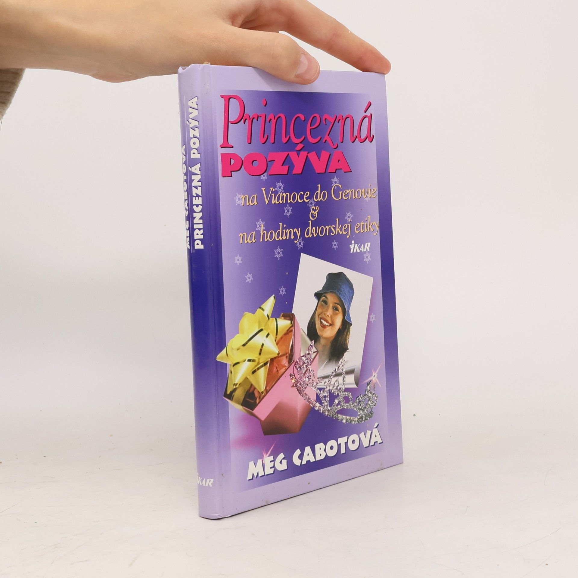 Meg Cabot Princezná pozýva na Vianoce do Genovie a na hodiny dvorskej etikety
