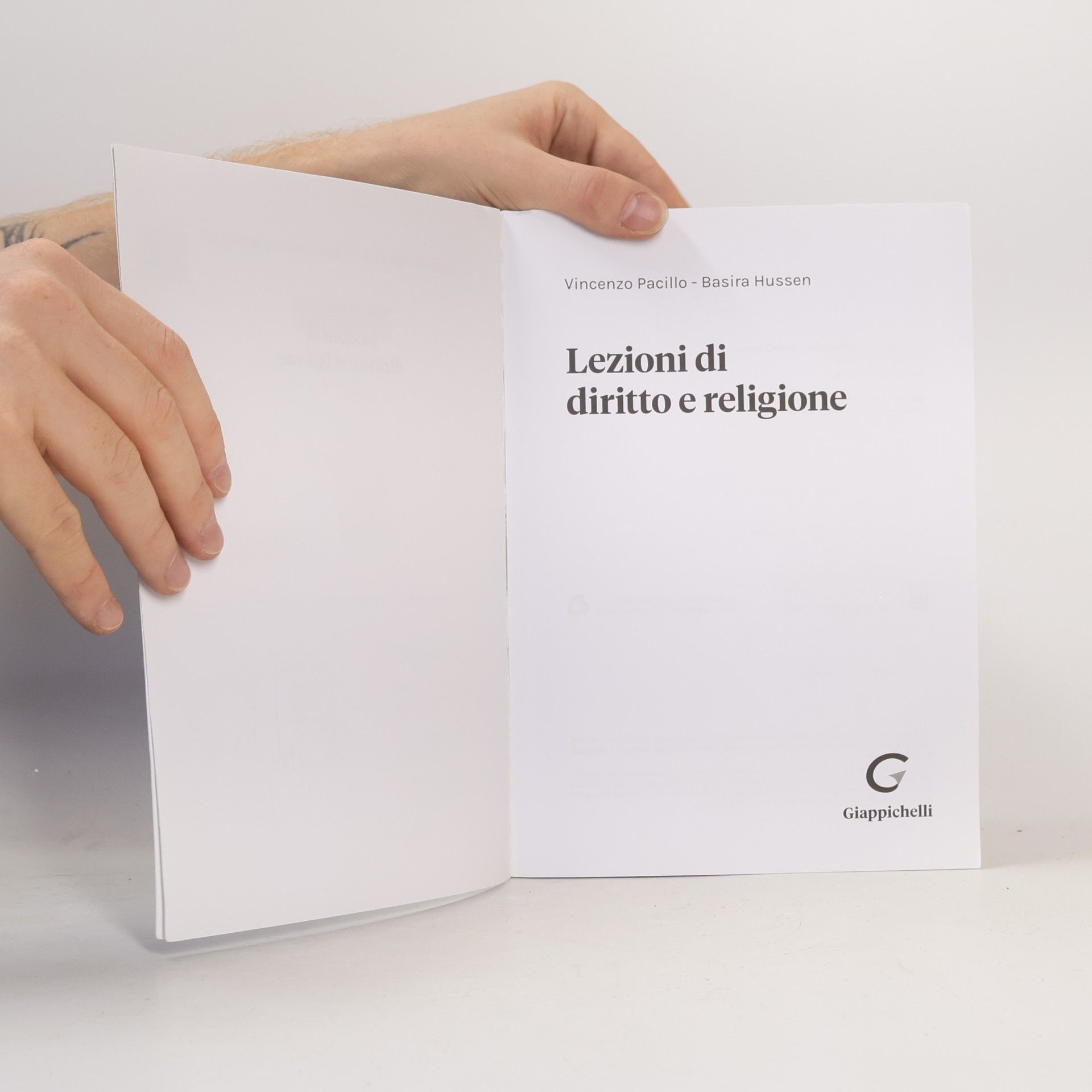 Vincenzo Pacillo Lezioni di diritto e religione