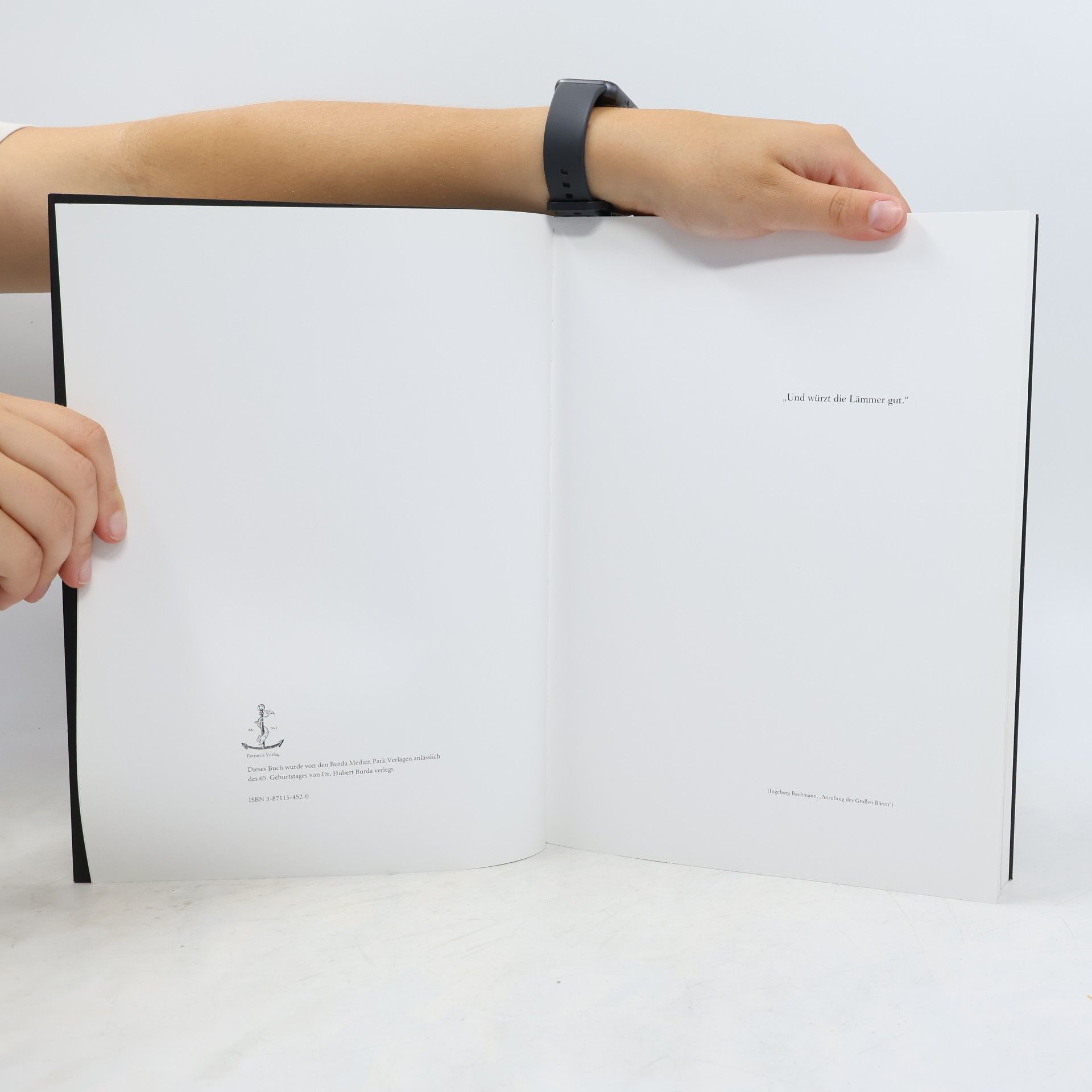 Rainer Braxmeier Poeten, Maler, Petticoats. Hubert Burda und seine Freunde. Dieses Buch wurde von den Burda Medien Park Verlagen anlässlich des 65. Geburtstages von Dr. Hubert Burda verlegt