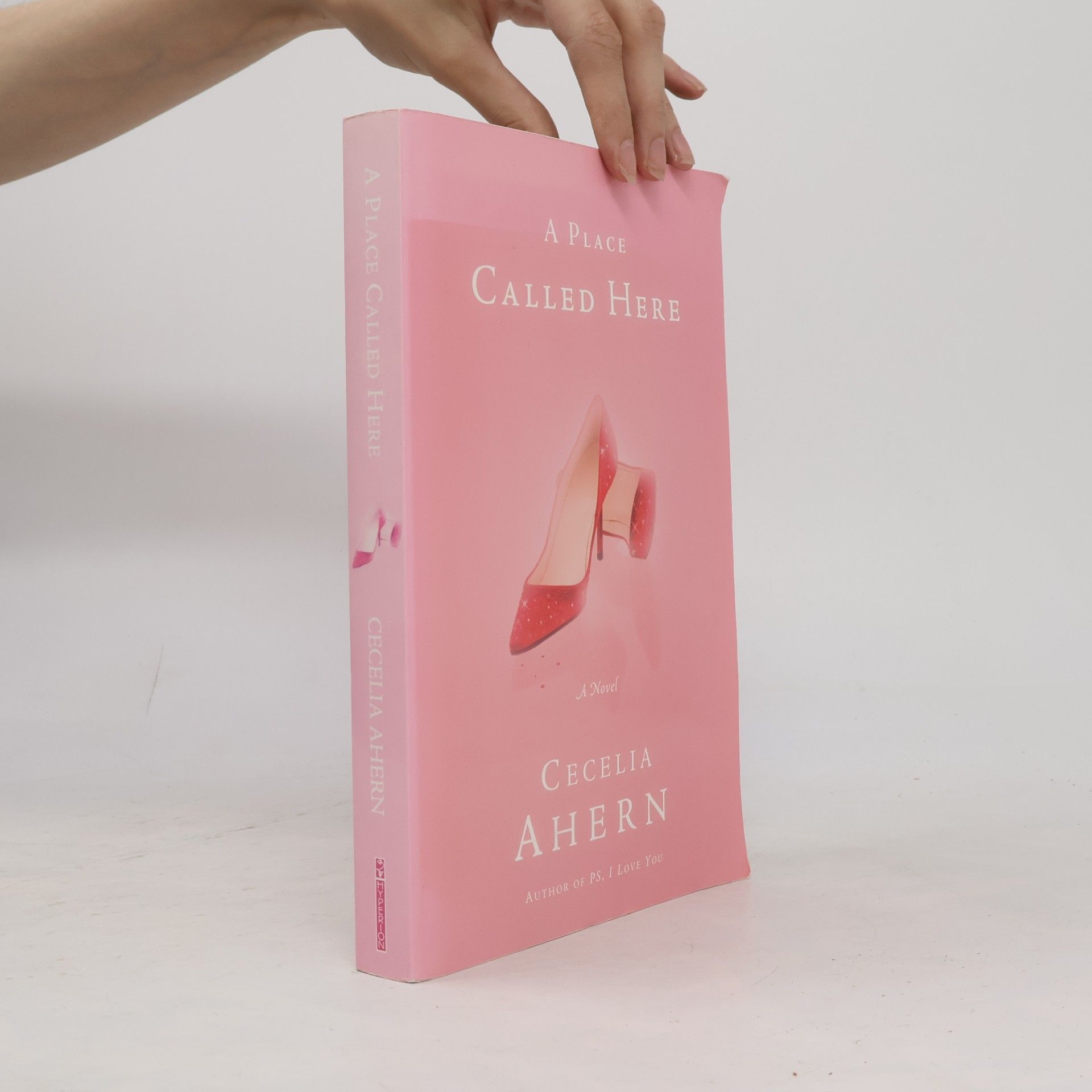 Cecelia Ahern A Place Called Here