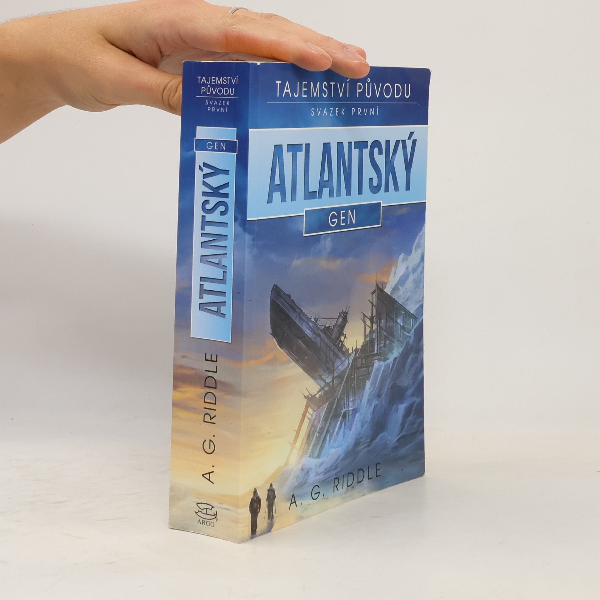 A.G. Riddle Tajemství původu. Svazek první, Atlantský gen