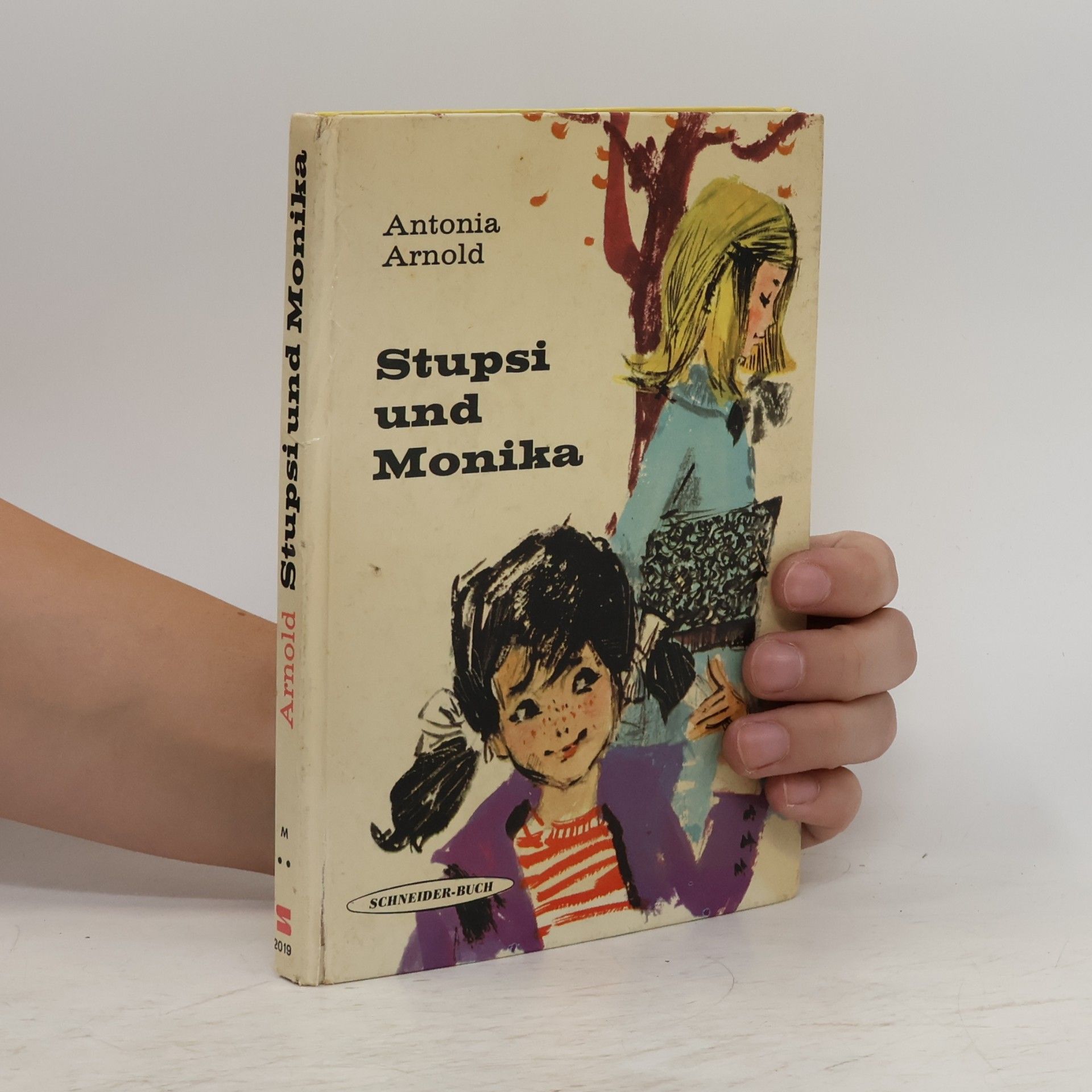 Antonia Arnold Stupsi und Monika