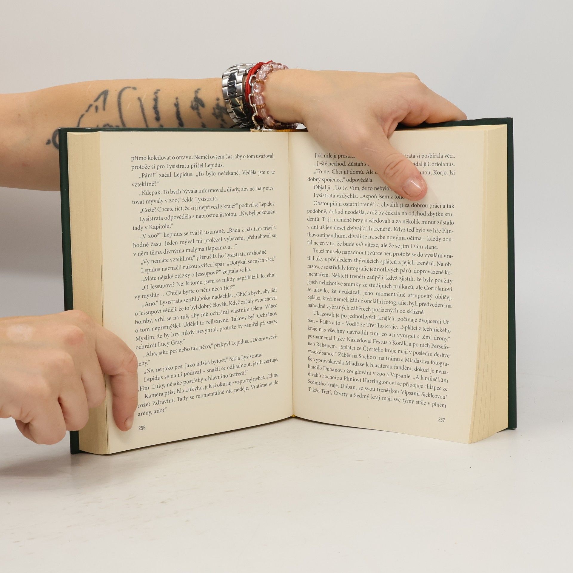 Suzanne Collins Balada o ptácích a hadech