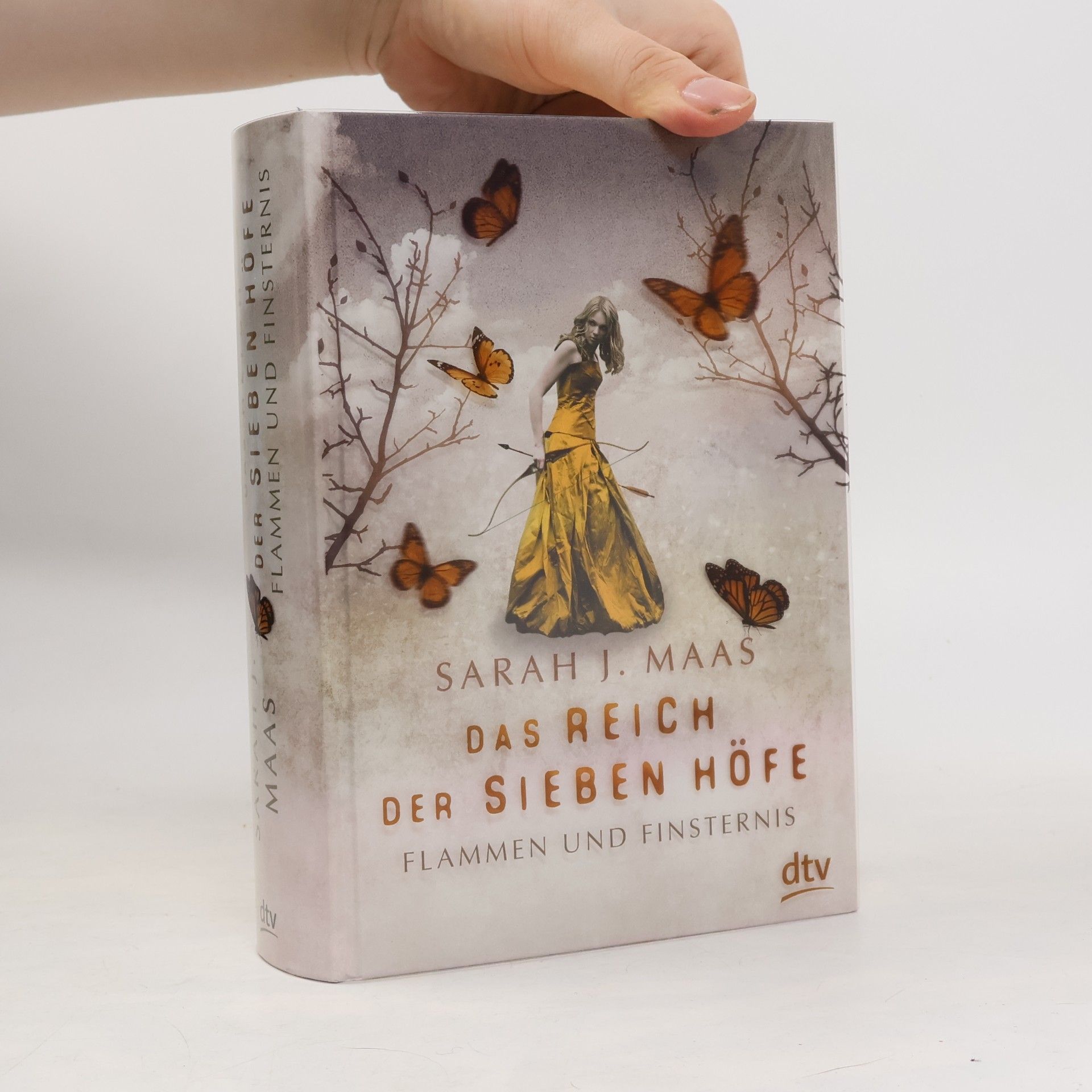 Sarah J. Maas Das Reich der sieben Höfe - Flammen und Finsternis