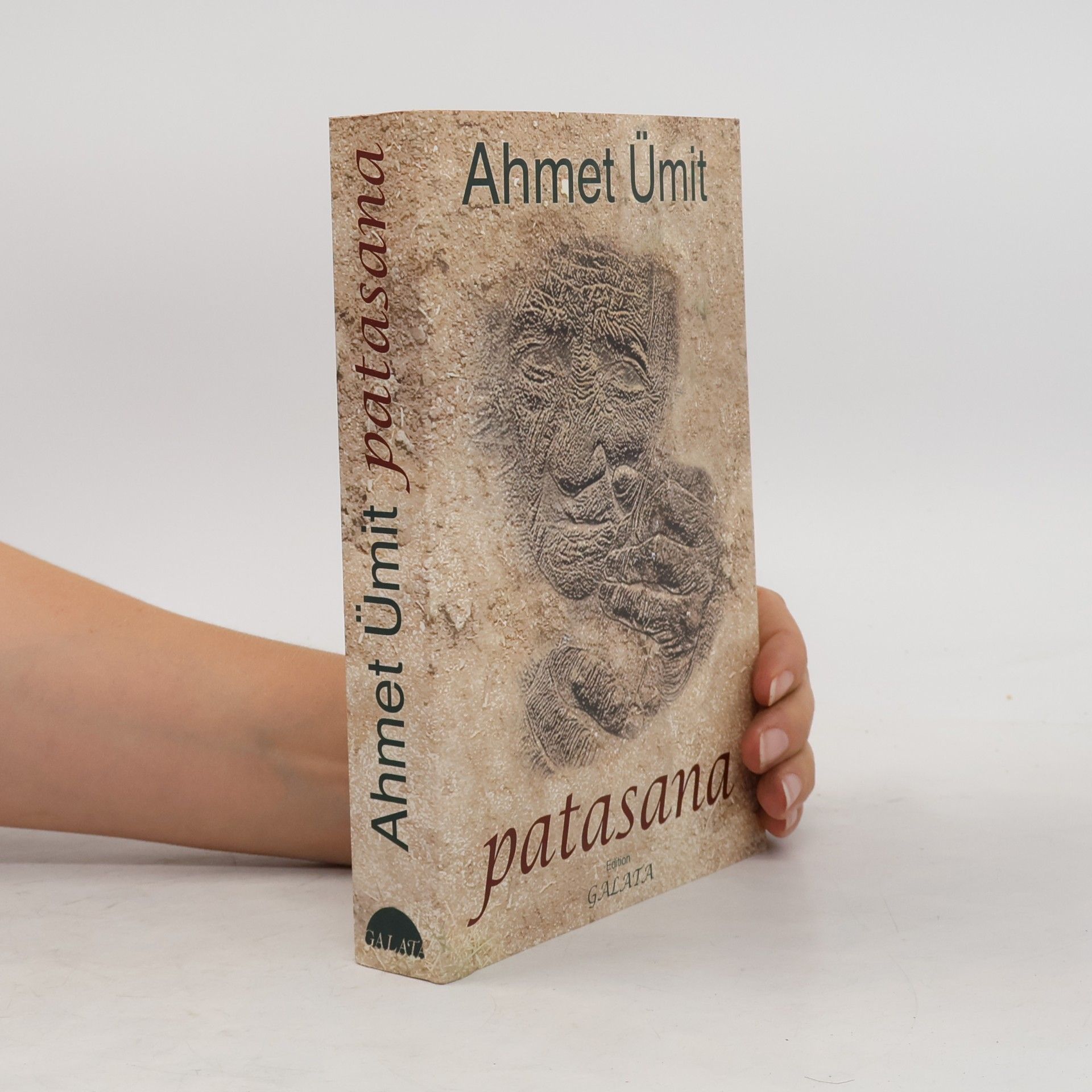 Ahmet Ümit Patasana
